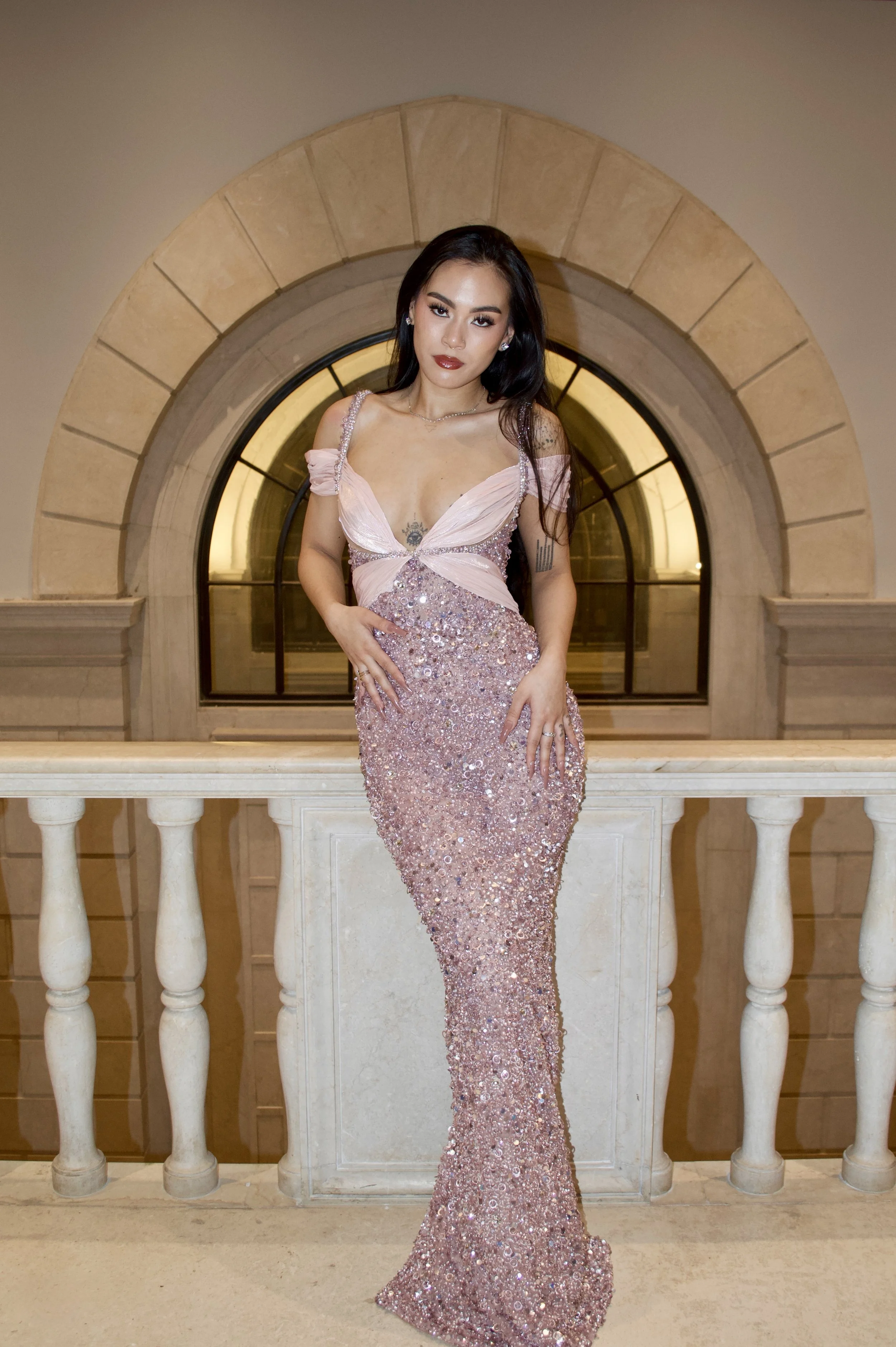 Champagne Silhouette_glam4.jpg