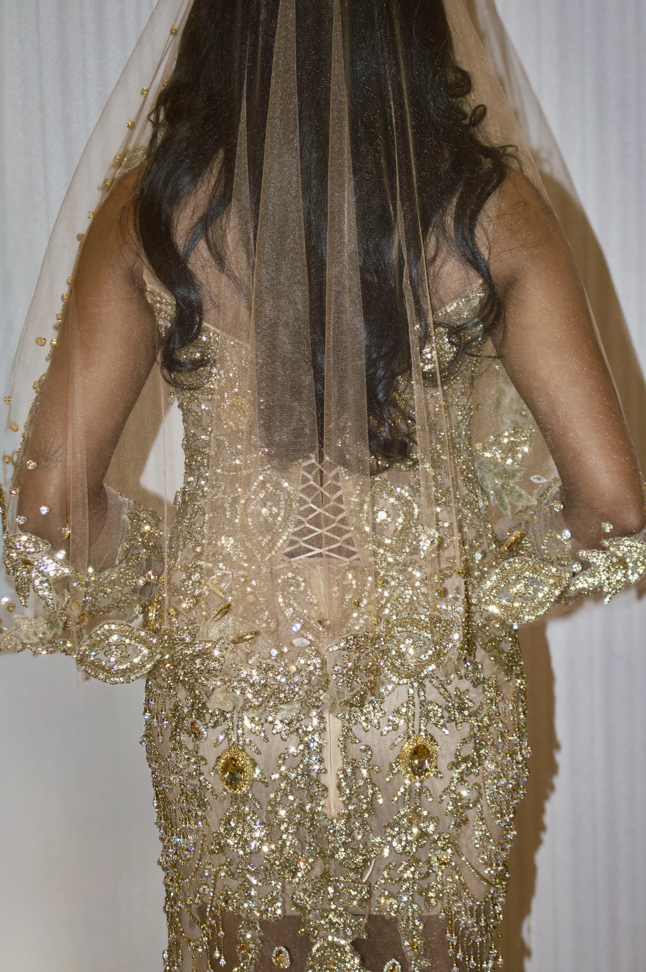Dubai night_Details_Back.jpg