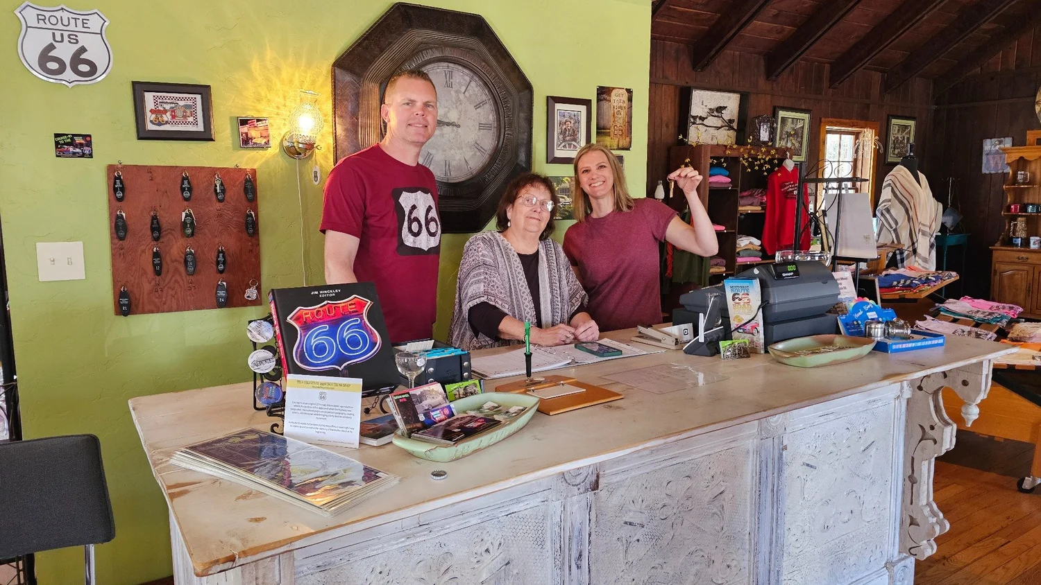 Rich and Christina Dinkela with Connie Echols at the Wagon Wheel Motel in Cuba, Missouri.