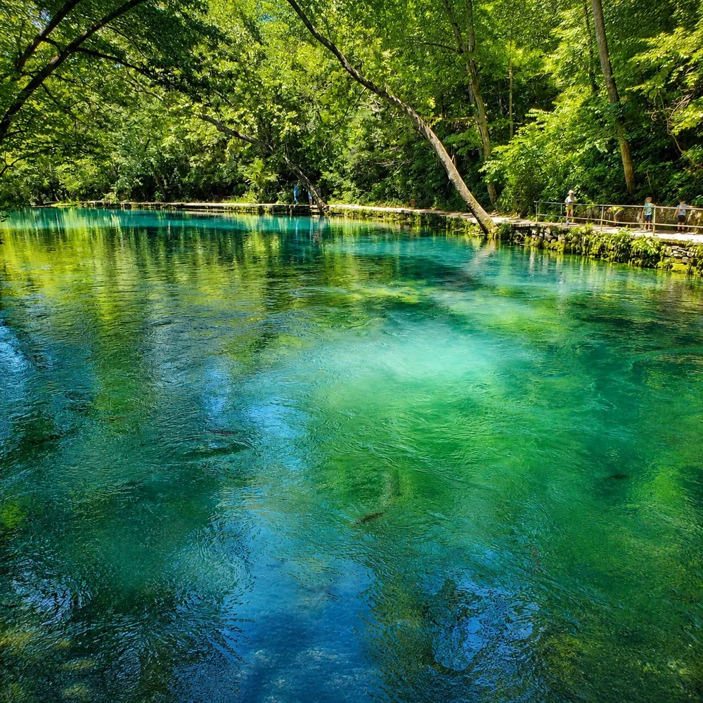 Clear turquoise water at Maramec Spring Park near St. James, Missouri.