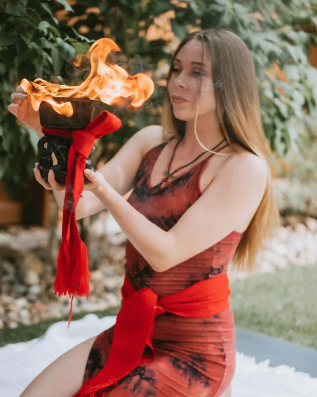 CALLING THE SPIRIT HOME: 
WINDS OF FIRE 

We are preparing for the second part of &lsquo;Calling The Spirit Home&rsquo; a 4 part series, with this class focusing on the emotional winds of coraje (anger) &amp; resentimiento (resentment).

Although the
