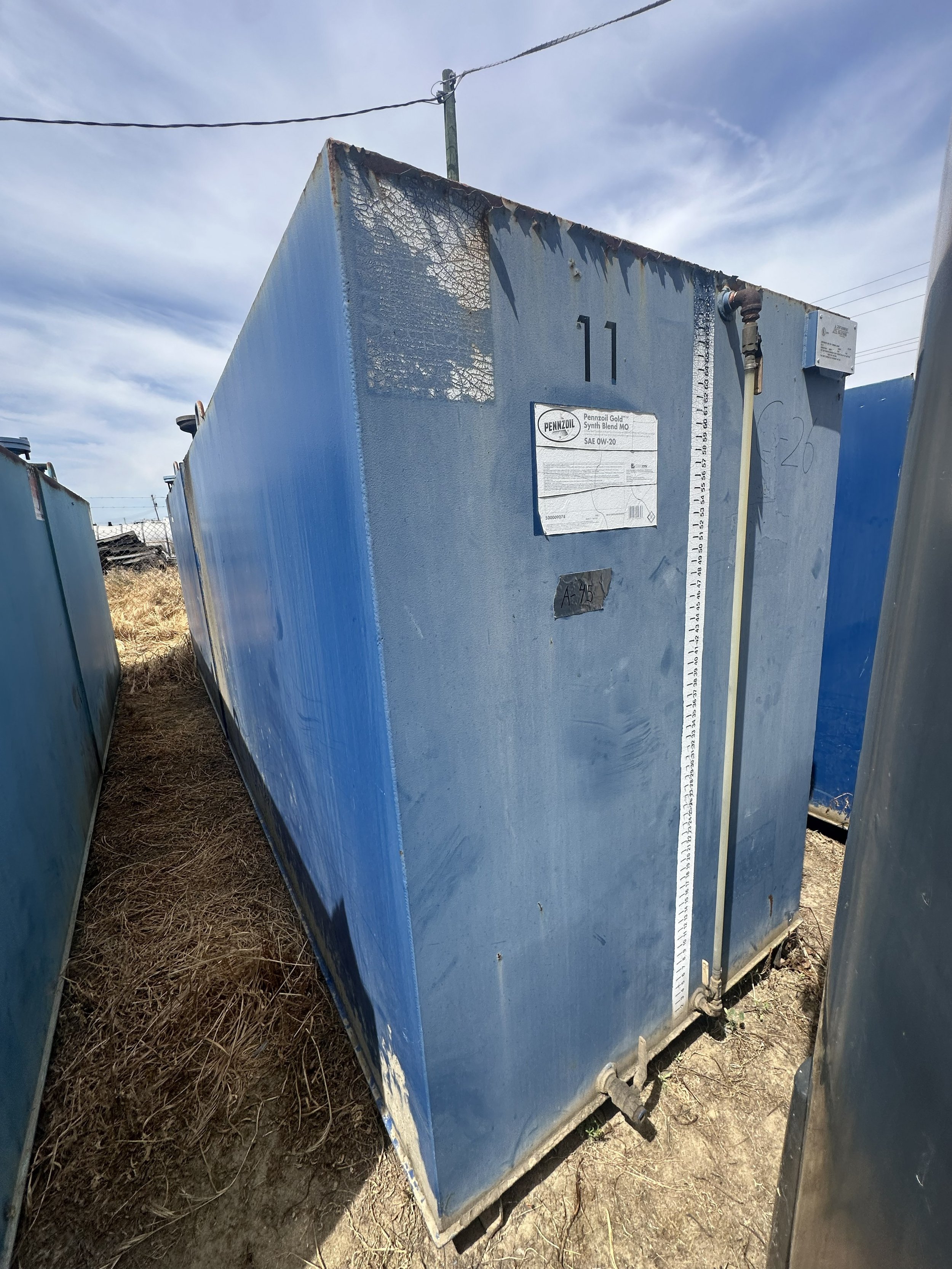 A45 2026 4,000 gallons  6' x 8' x 20' 
2 compartment clean motor oil