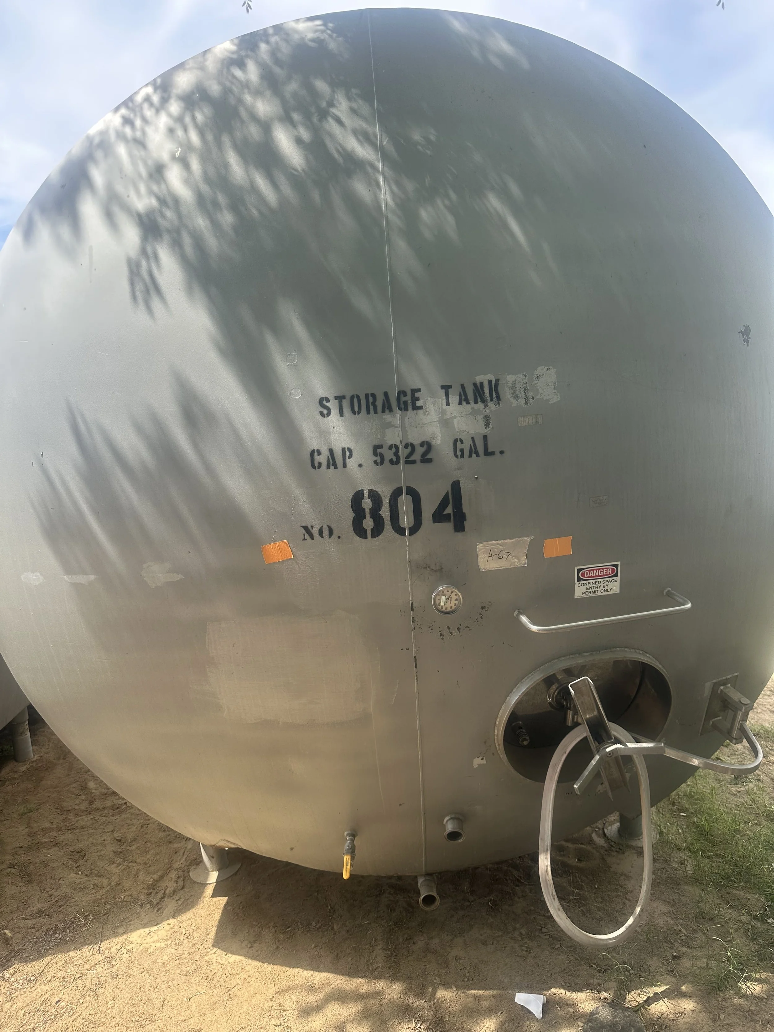 
A73 2026: 5,322 gallon stainless steel food grade/ wine tank. Insulated