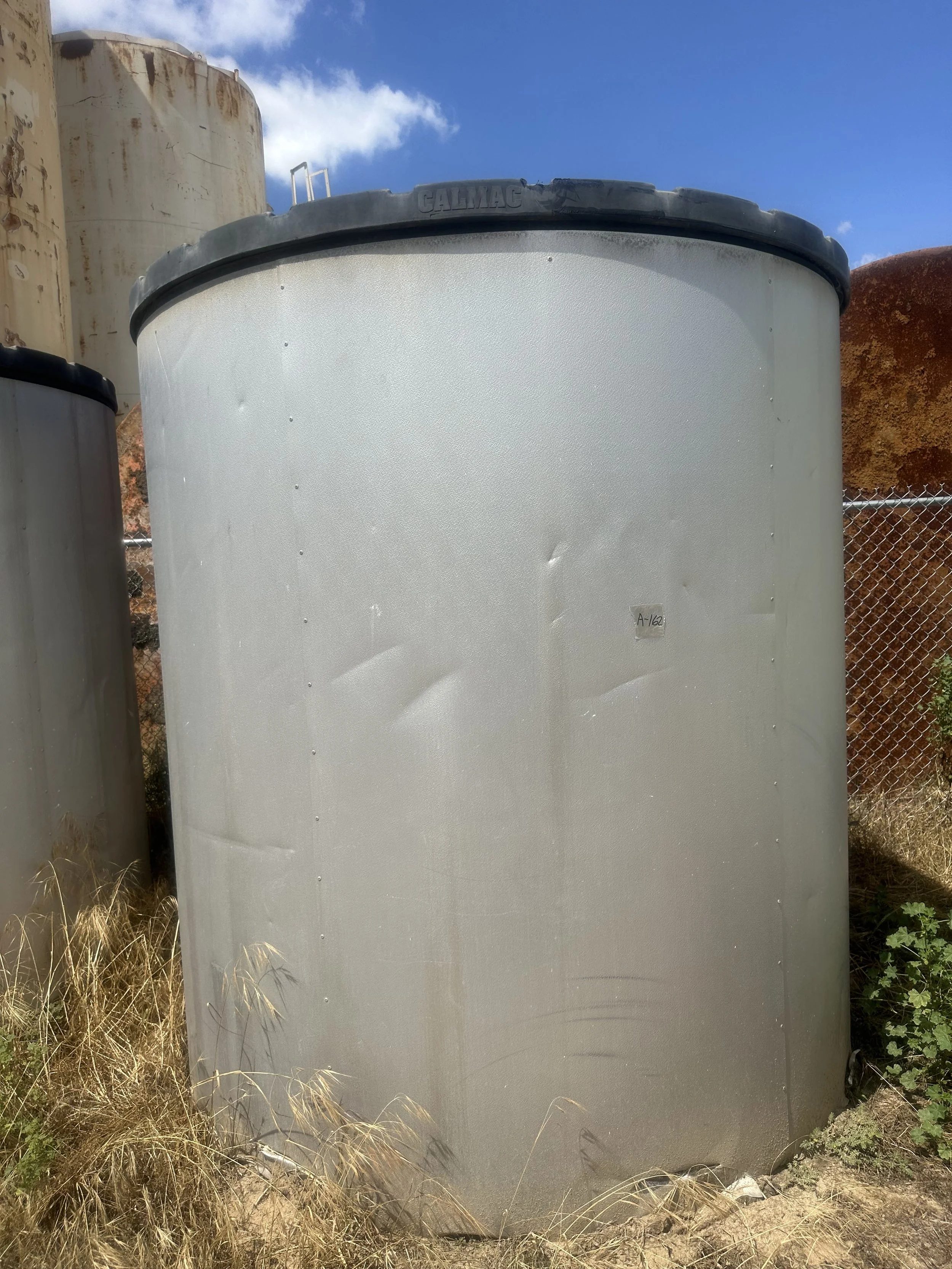 A151: 1,500 gallon insulated poly tank