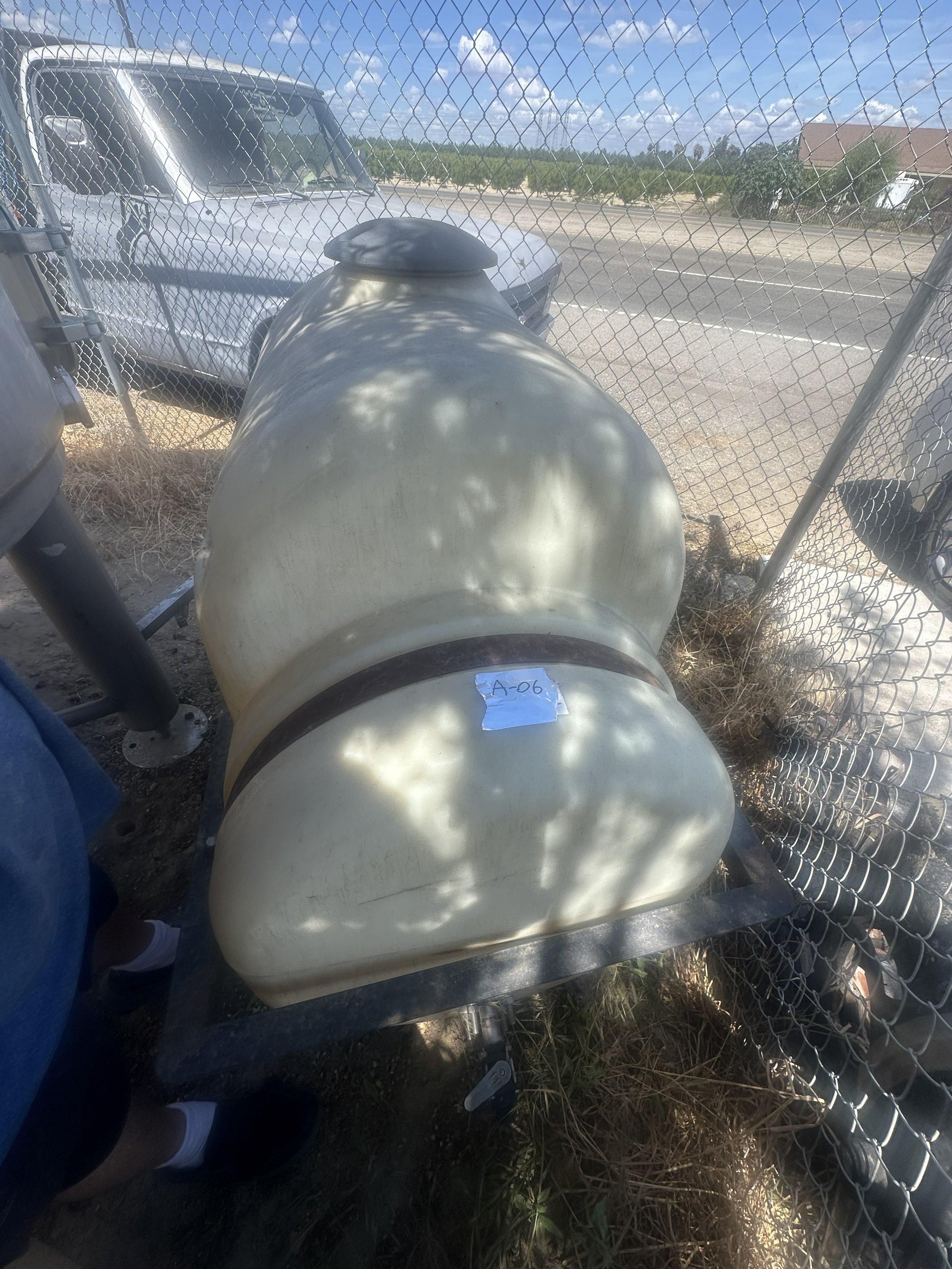 A6 2026 200 gallons poly spray tank