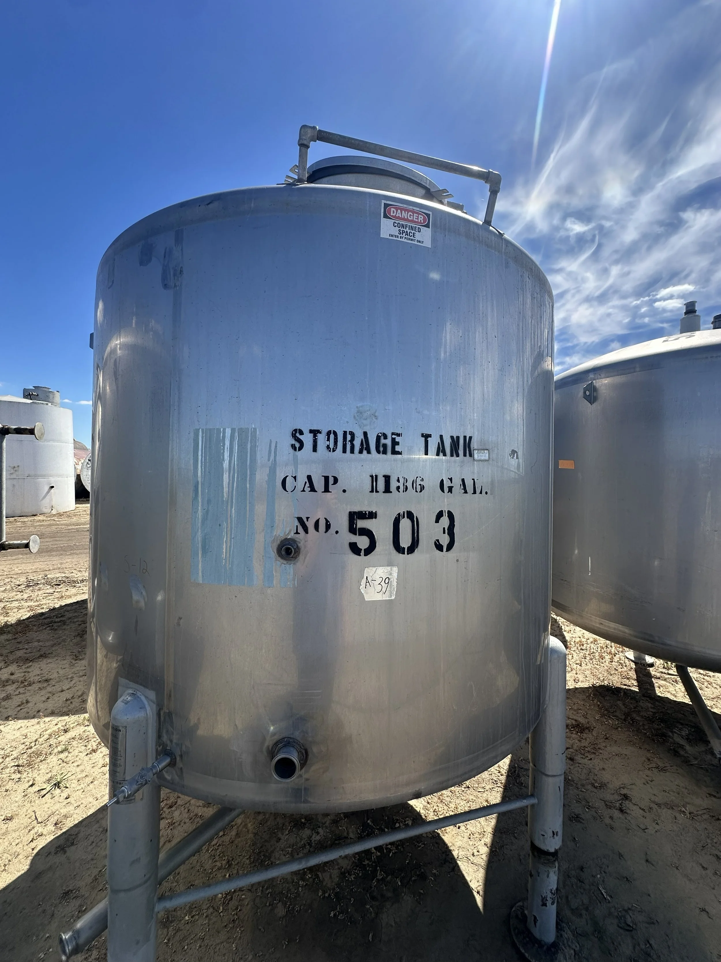 A39 2026 stainless 1,100 gallons dish bottom food grade