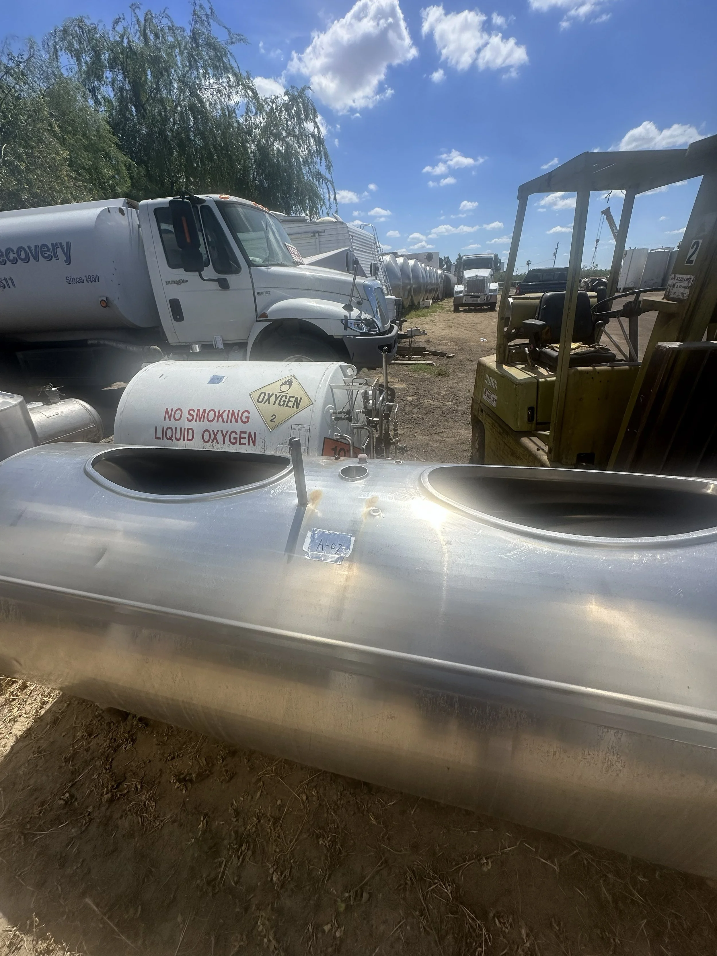 A7 2026 1000 gallons 3'6" x 12' long food grade mix stainless steel
