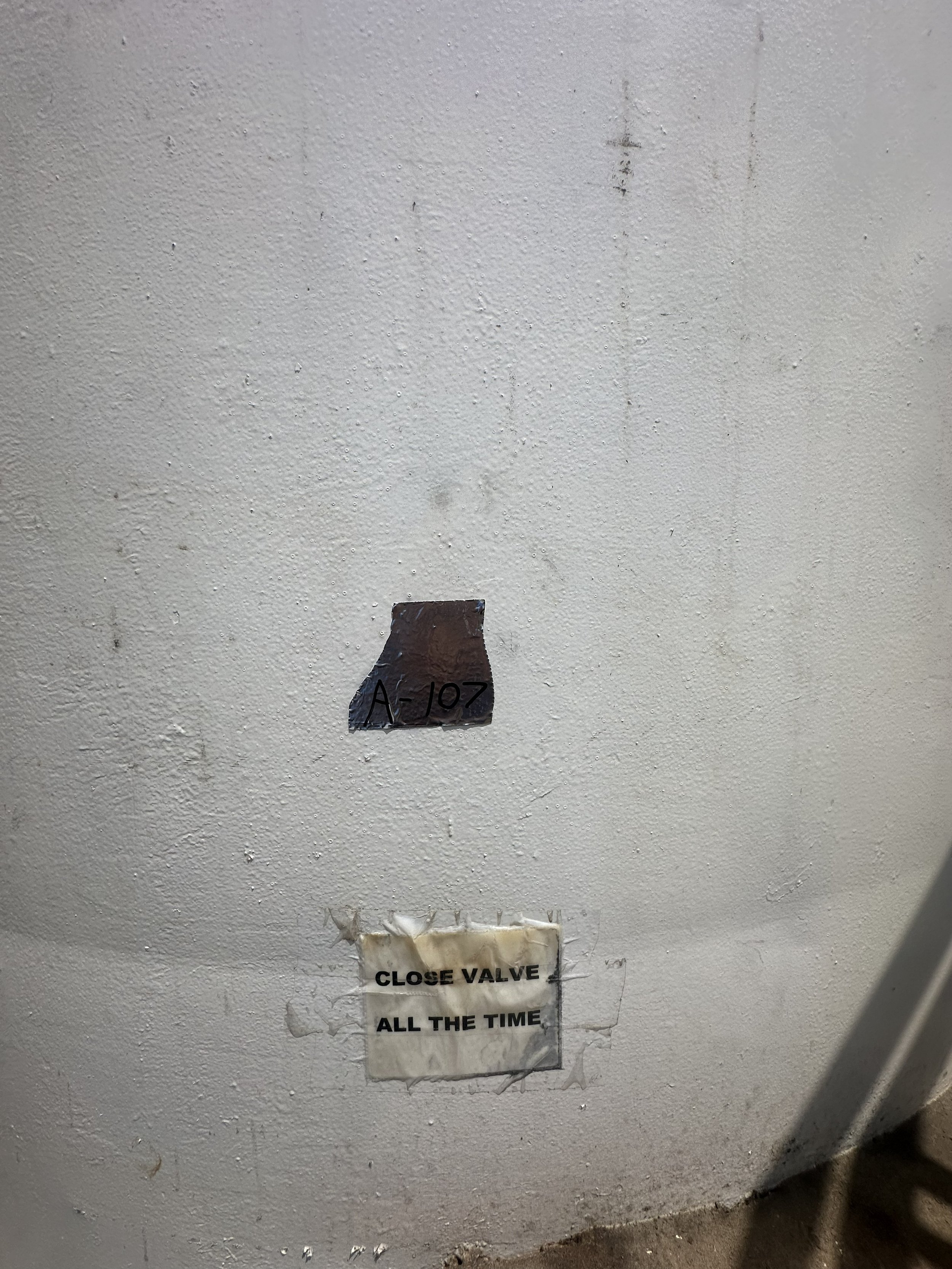 A107 2026 5000 gallon lube/oil tank