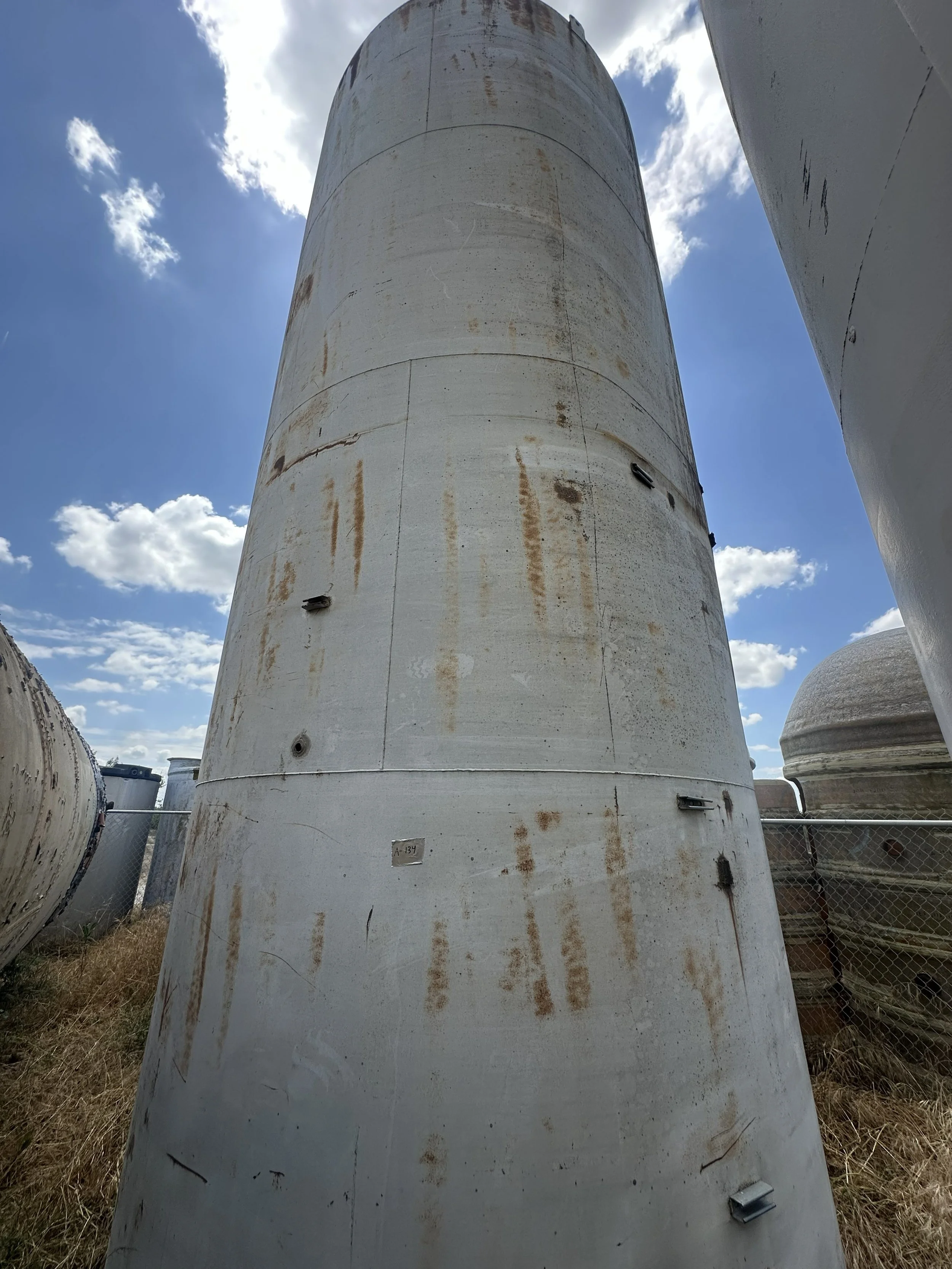 A134 2026 12,000 gallons skirted tank