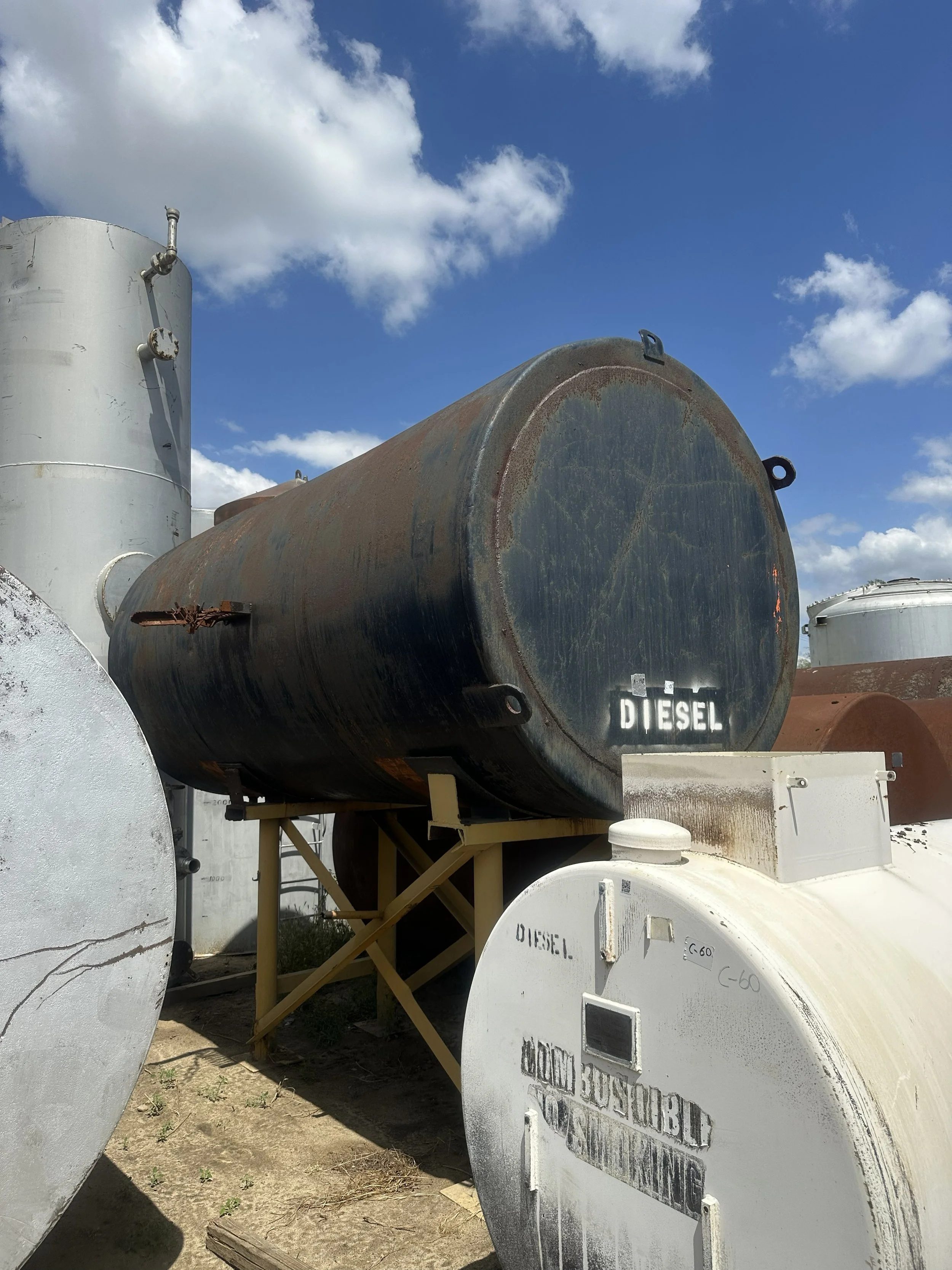 A148 2026 3,000 gallons diesel tank