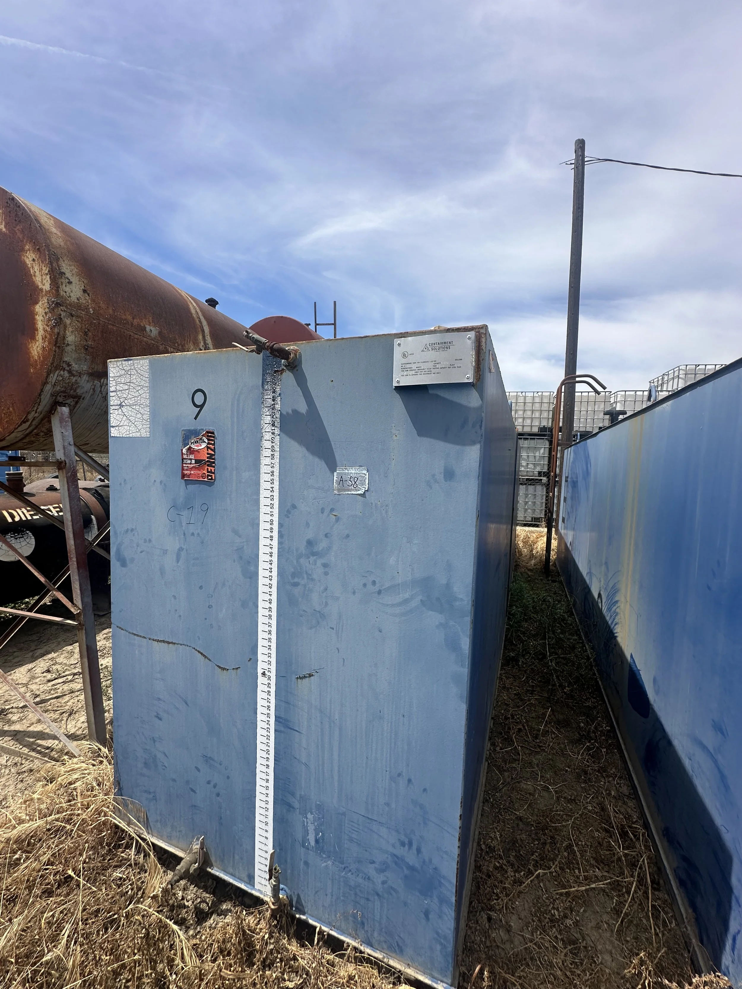 A54 2026: 4,000 gallon clean motor oil tanks
6’ x 8’ x 20’
2 compartment.