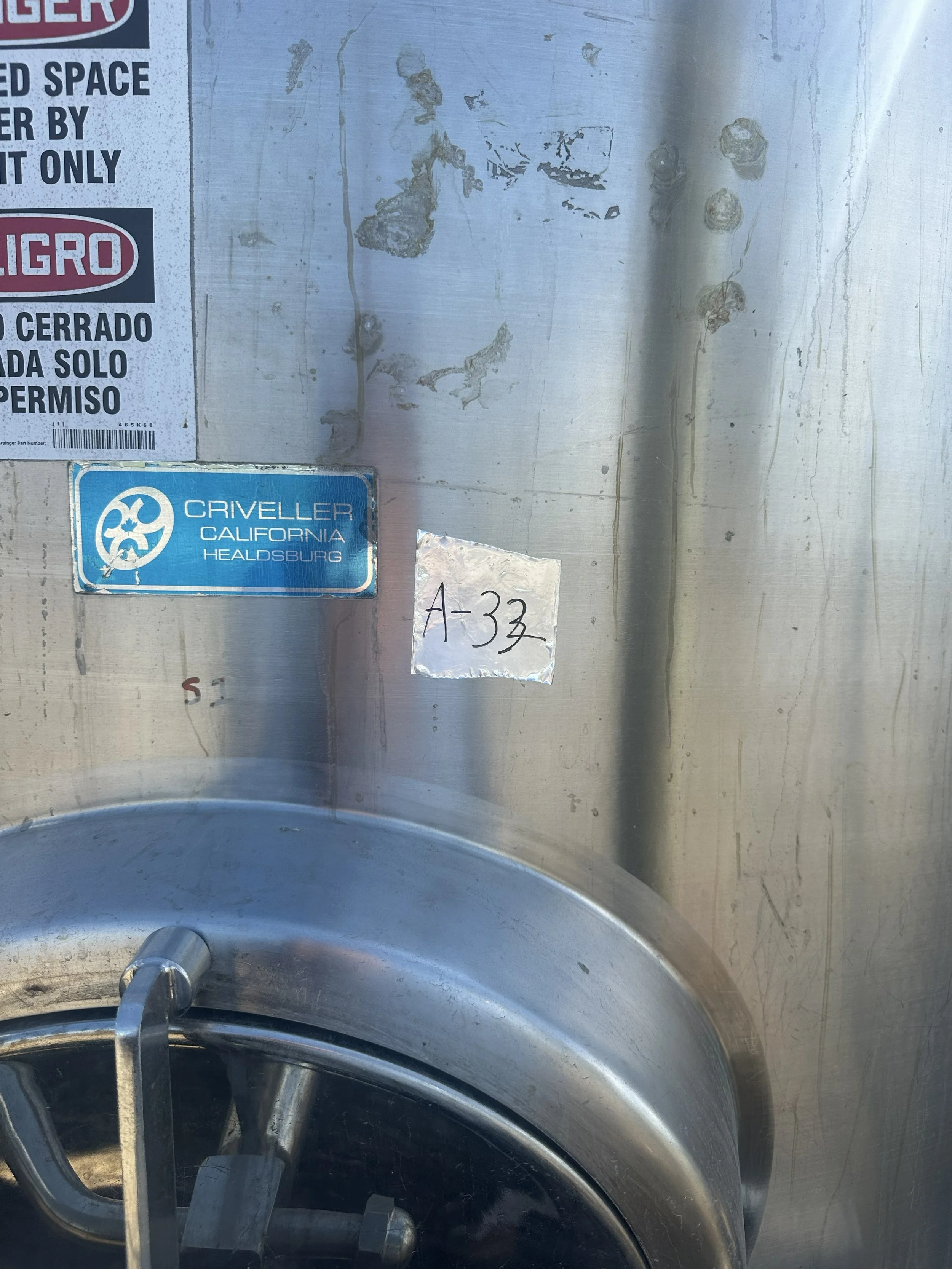 A33 2026 stainless 2,000 gallons on legs