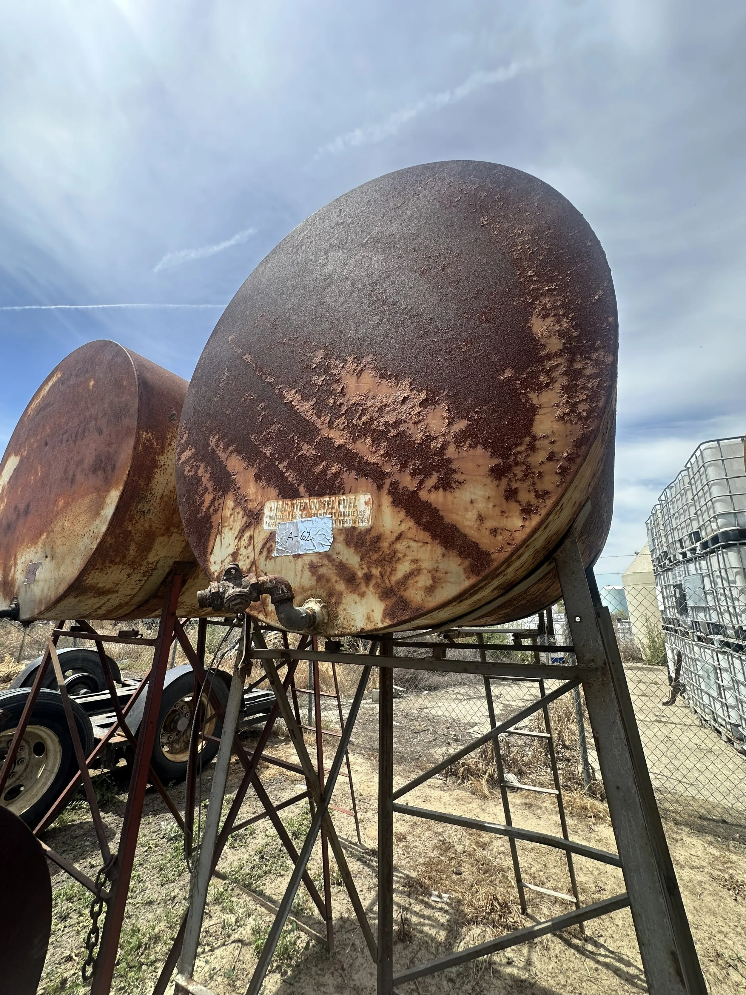 A62 2026 300 gallon fuel tank on stand