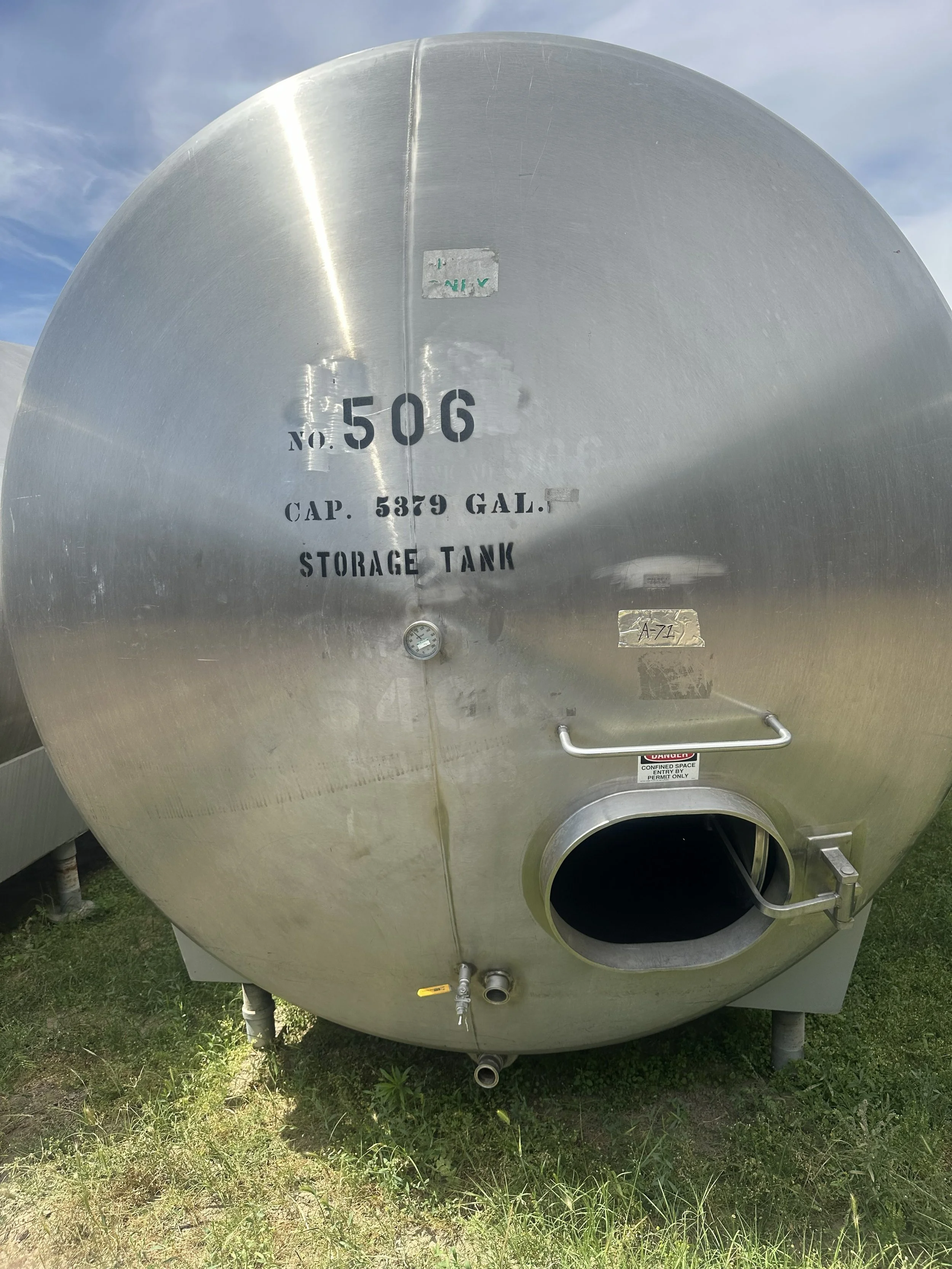A71 2026 stainless 5,300 gallons food grade/ wine tank