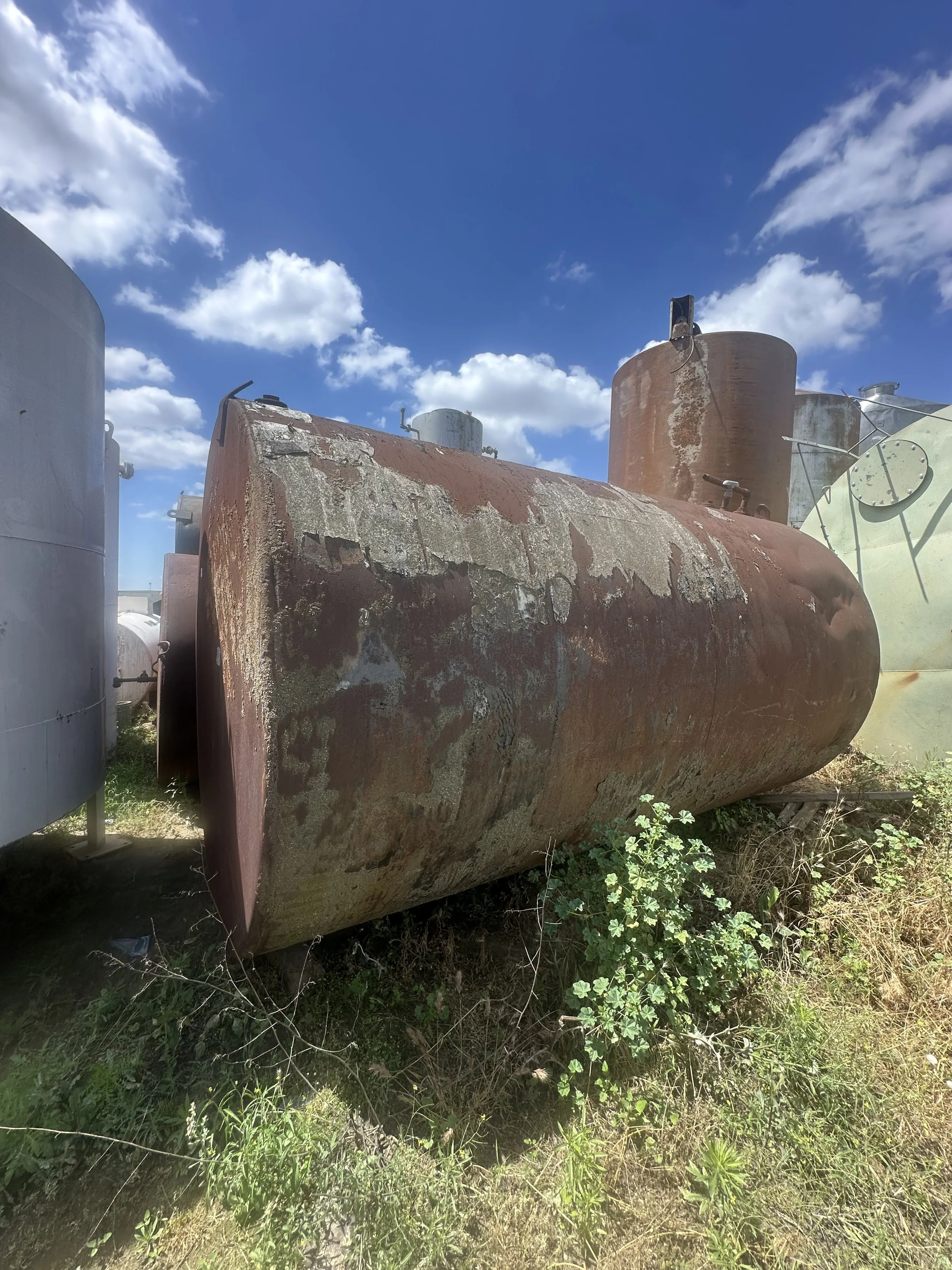 A142 2026: 5,000 gallon 8’x14’