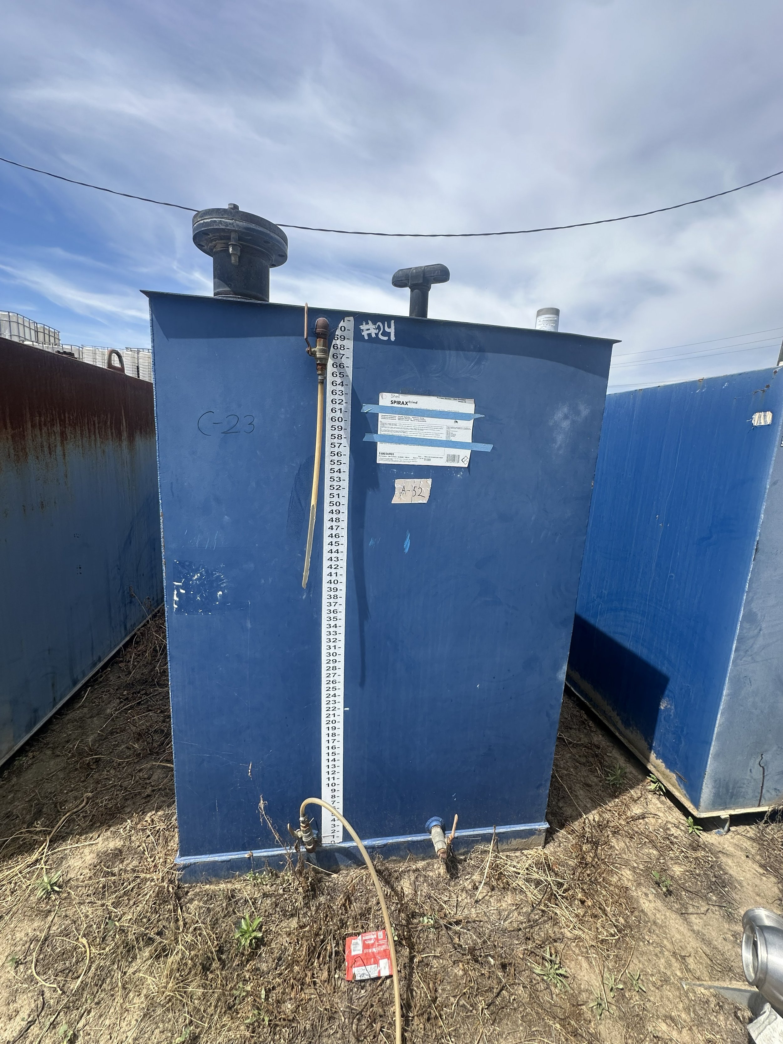 A52 2026 4,000 gallon 6' x 8' x 20' 2 compartment clean motor oil 