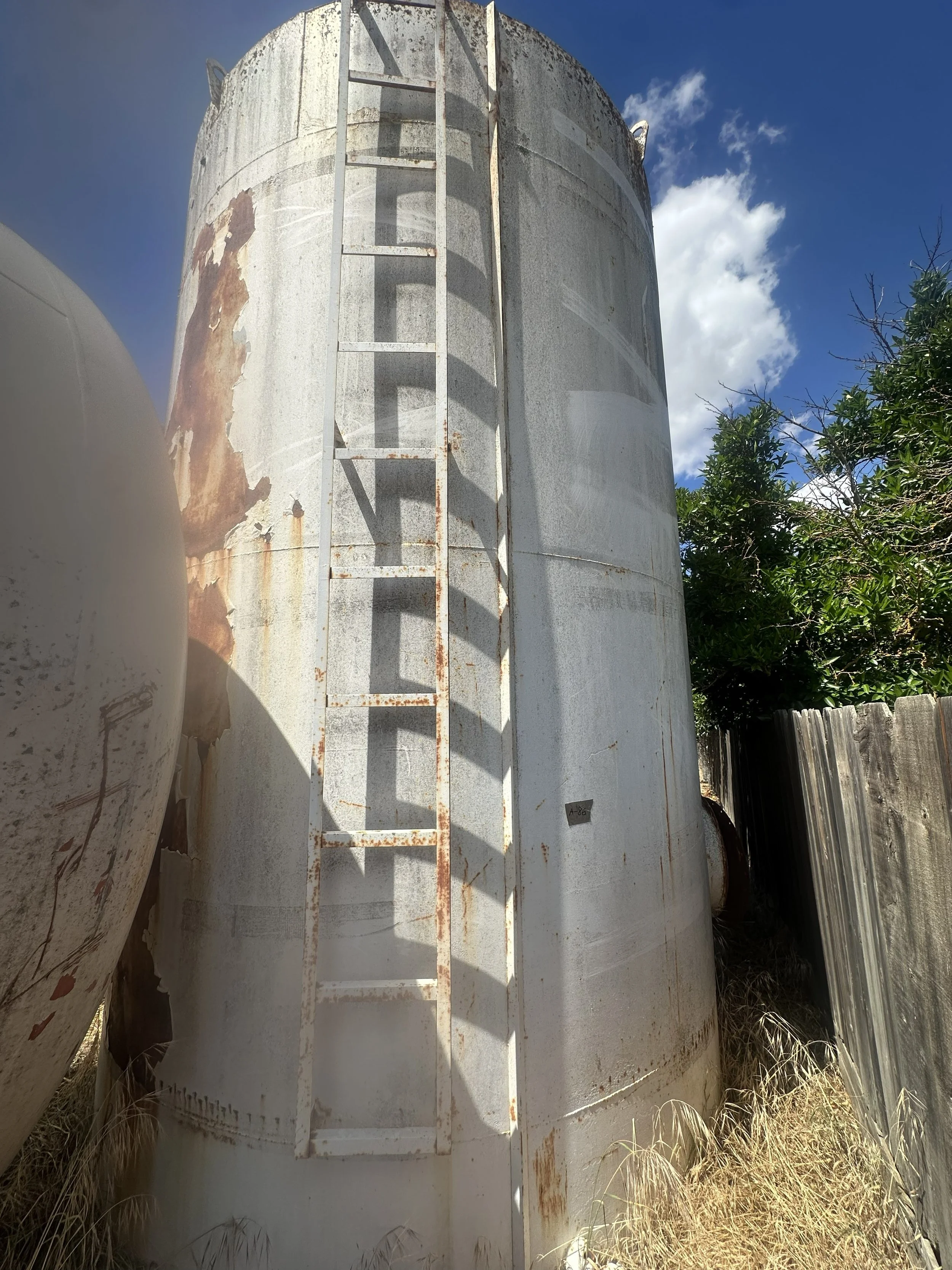 A86 2026 7,000 gallons vertical fuel/oil tank