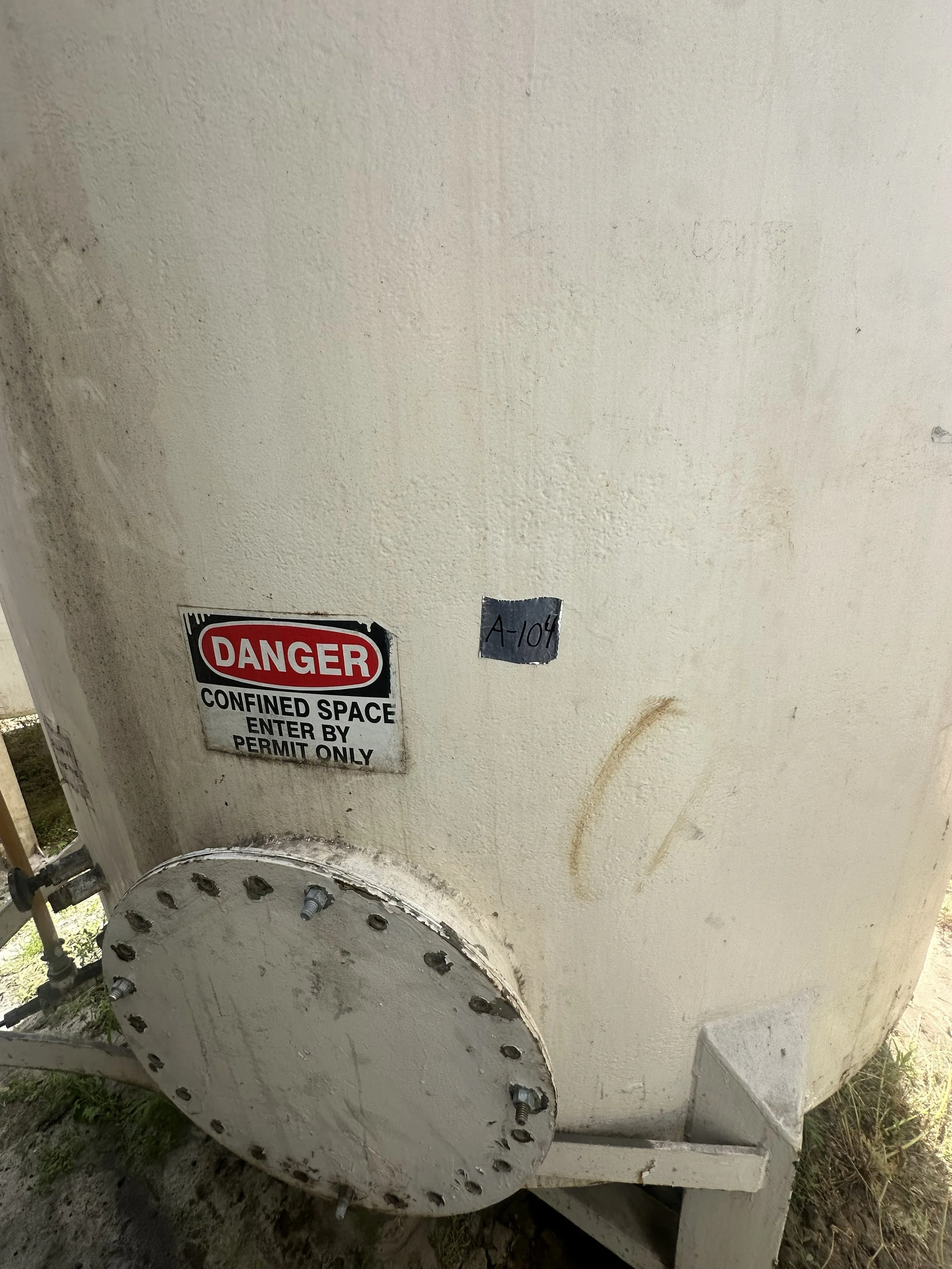 A104 2026 5000 gallon lube/oil tank