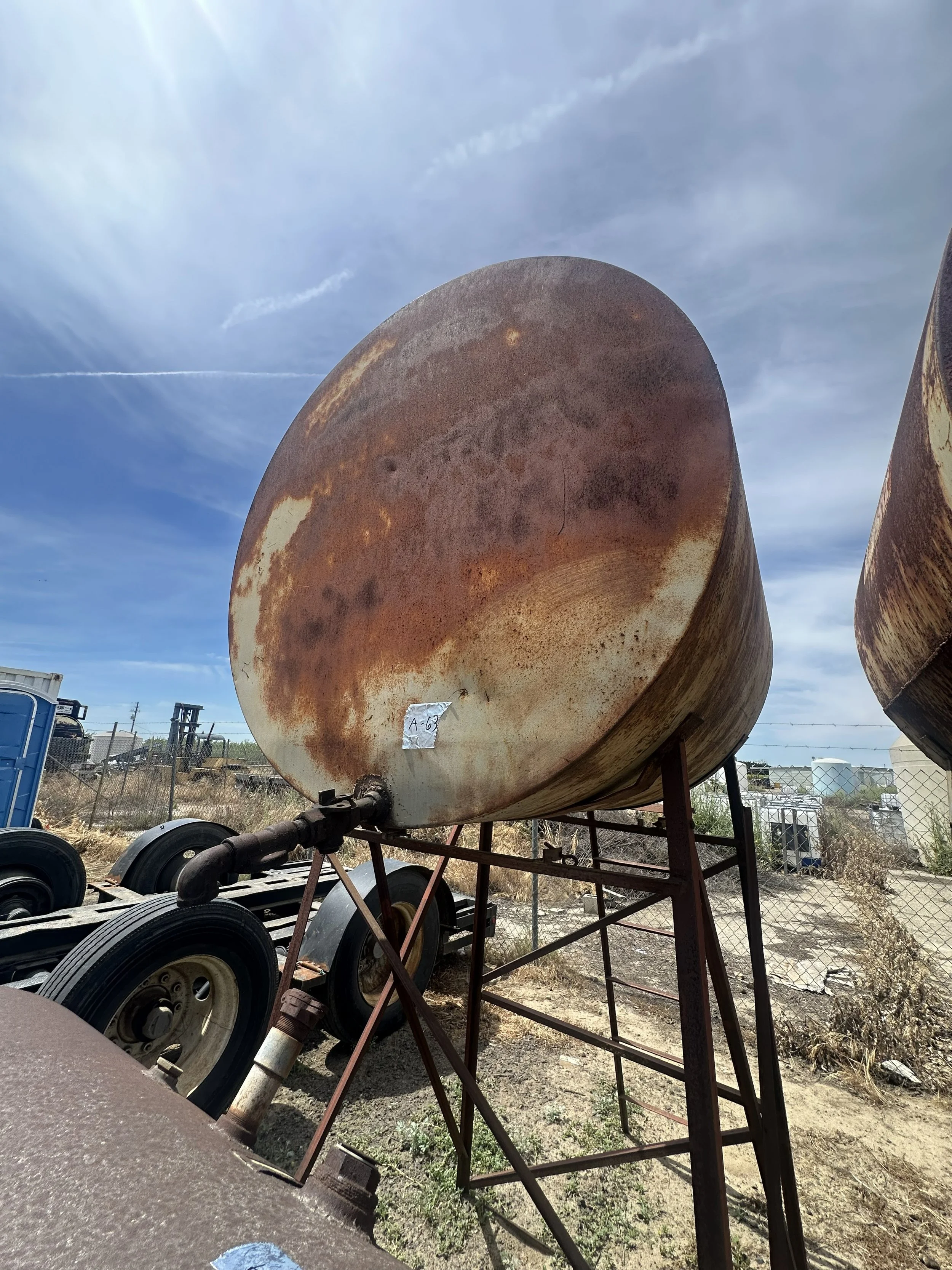 A63 2026 300 gallon fuel tank on stand