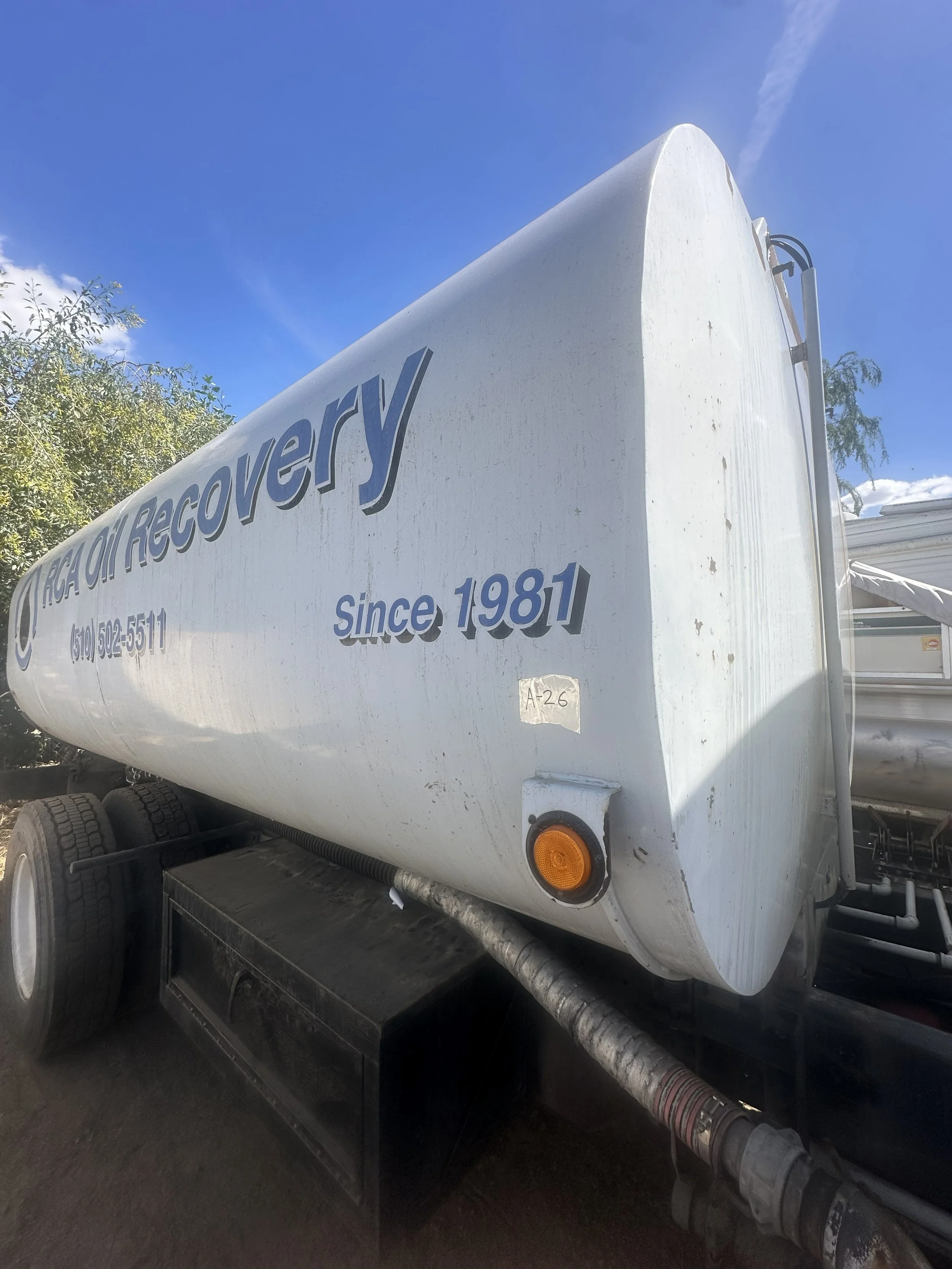 A26 2026 4,000 gallons 2013 international used oil vacuum truck 