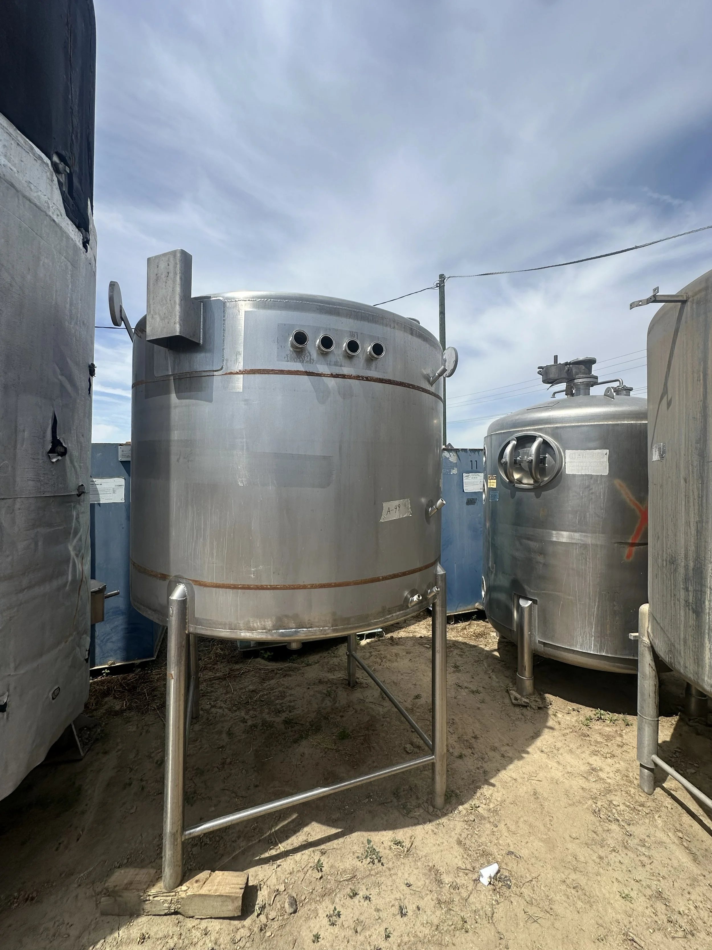 A49 2026 stainless 500 gallons 6' dia x 8' tall
food process tank, never used,brand new, coned bottom on legs