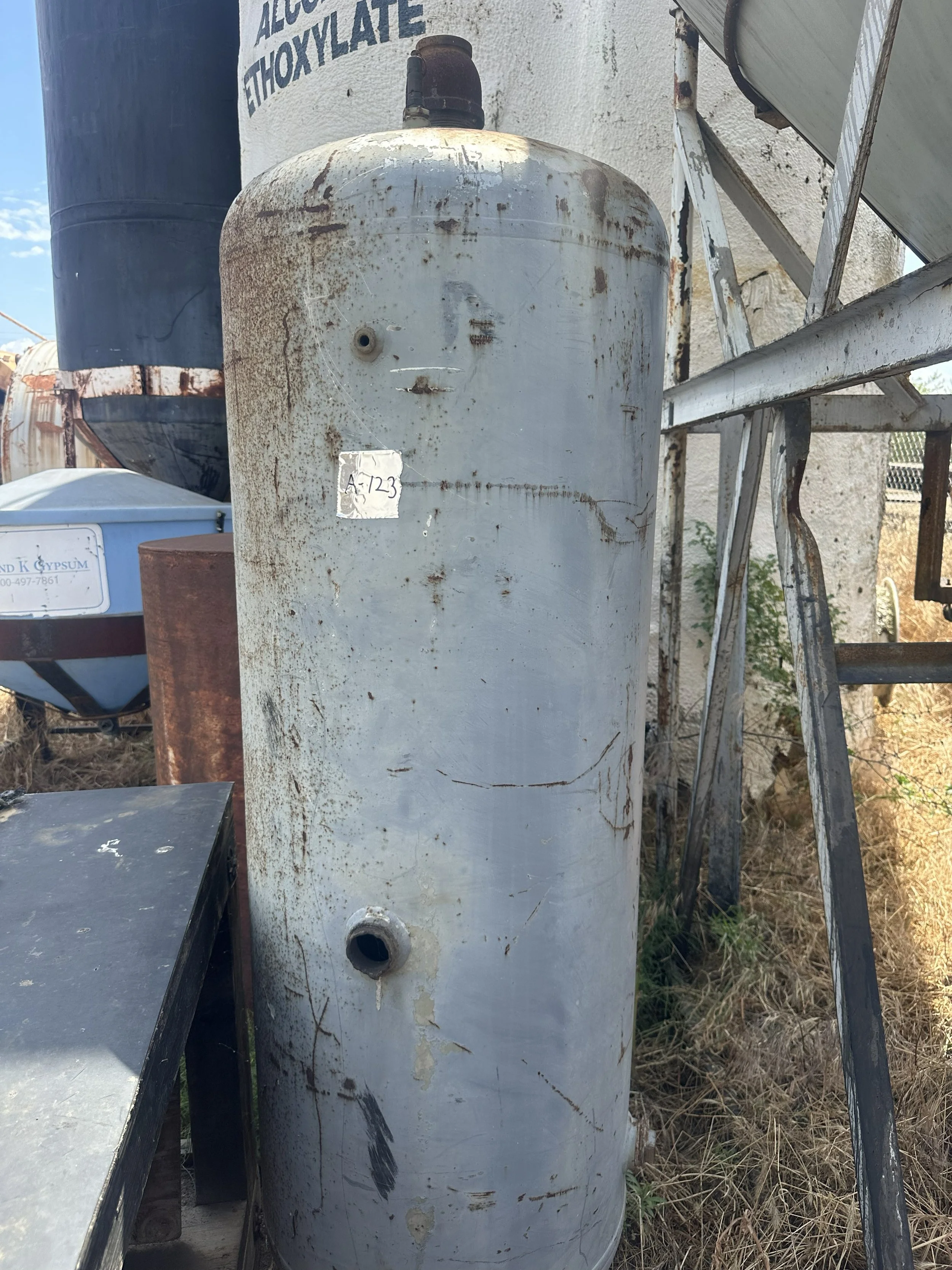 A123 2026 120 gallon oil tank