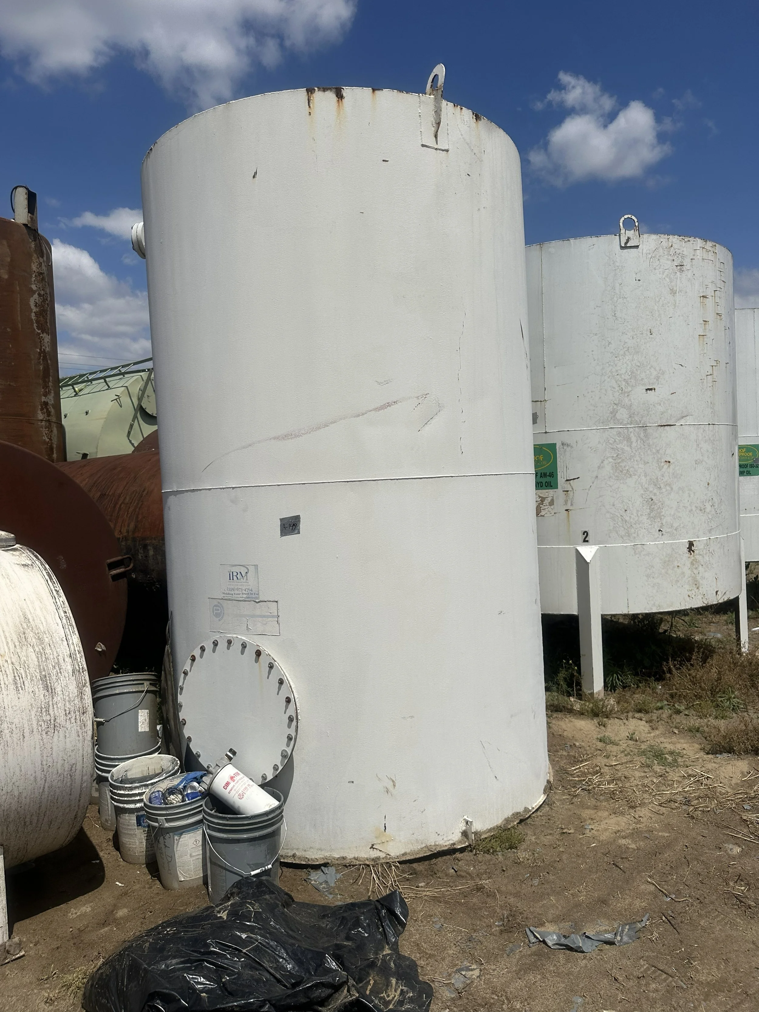A149 2026 carbon 2,500 gallons 6' x 8' poly inner liner