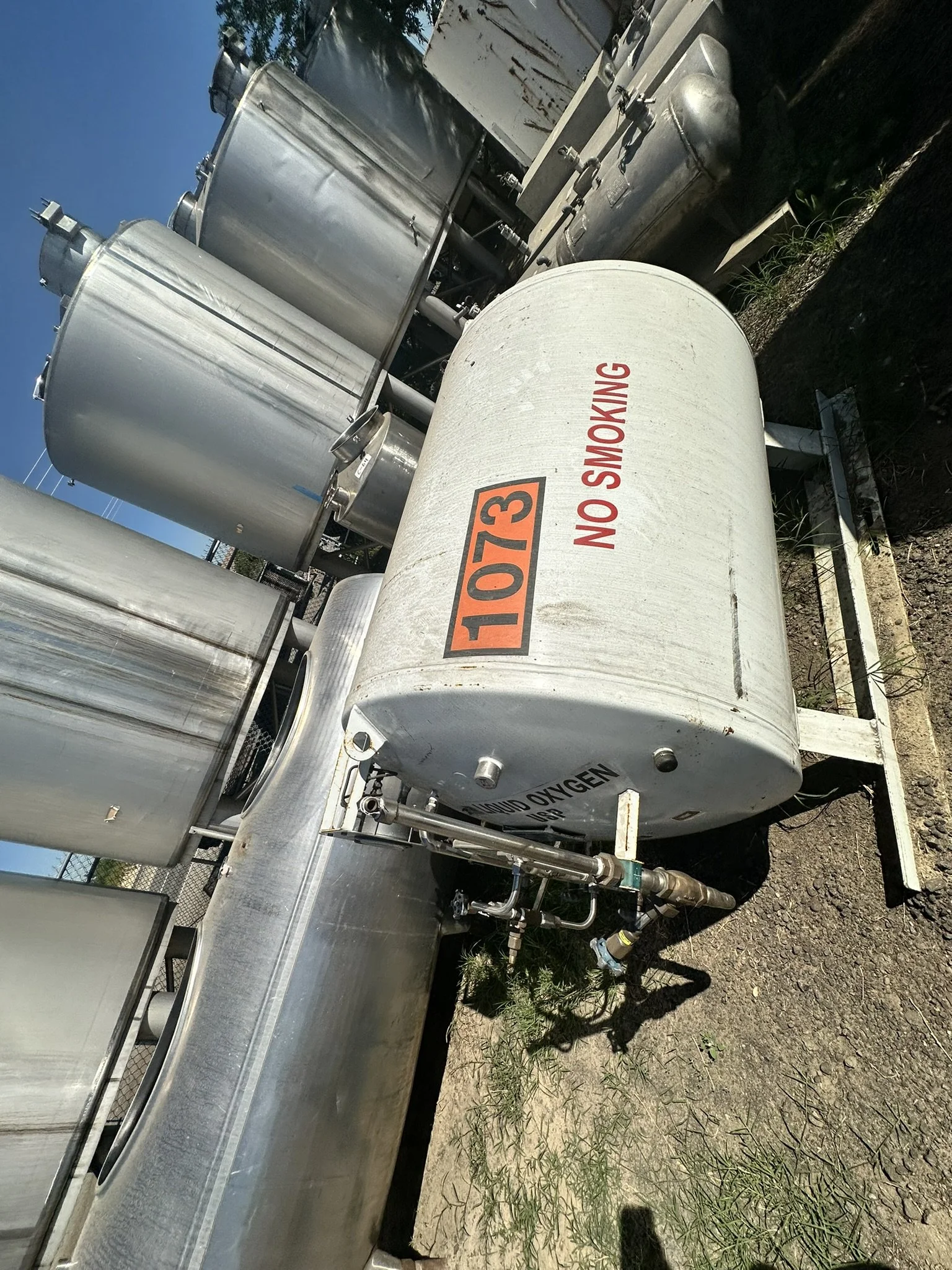 A21: 200 Gallon Liquid Oxygen Tank