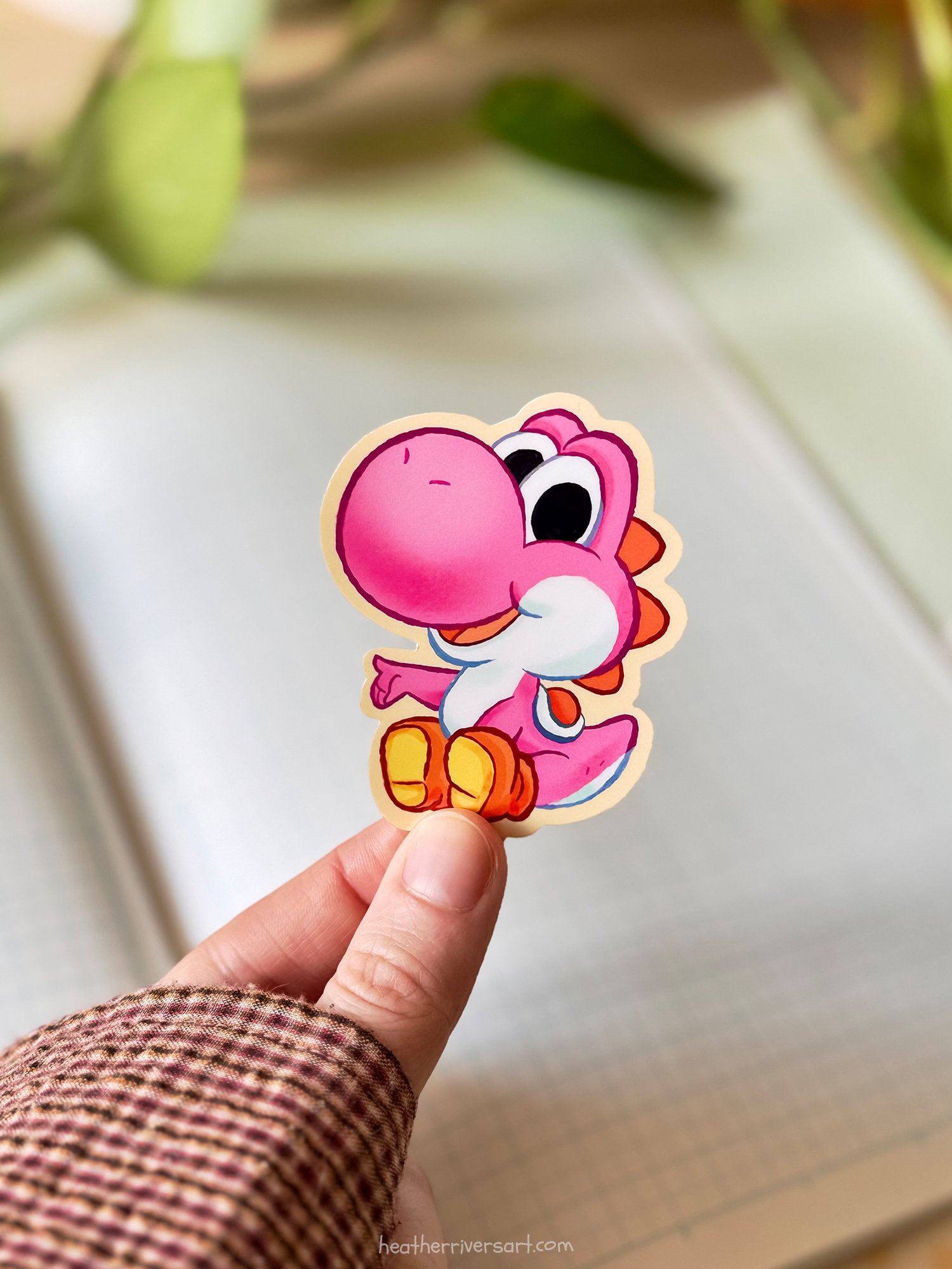 Yoshi_PinkSit_Sticker_Hand_02.jpg