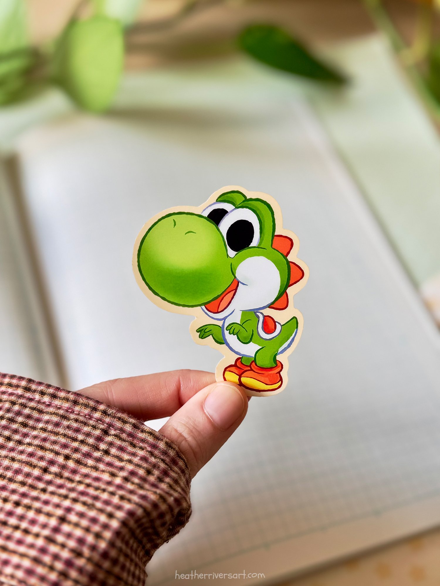 Yoshi_Green_Sticker_Hand_02.jpg