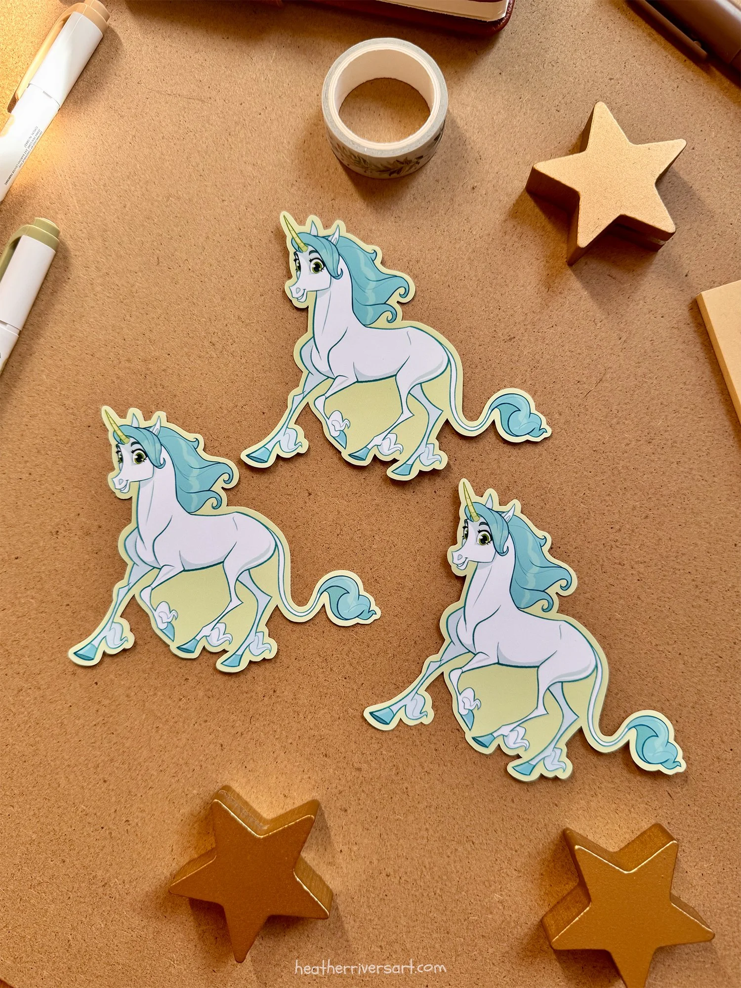 00_GhostUnicorn_flat.jpg