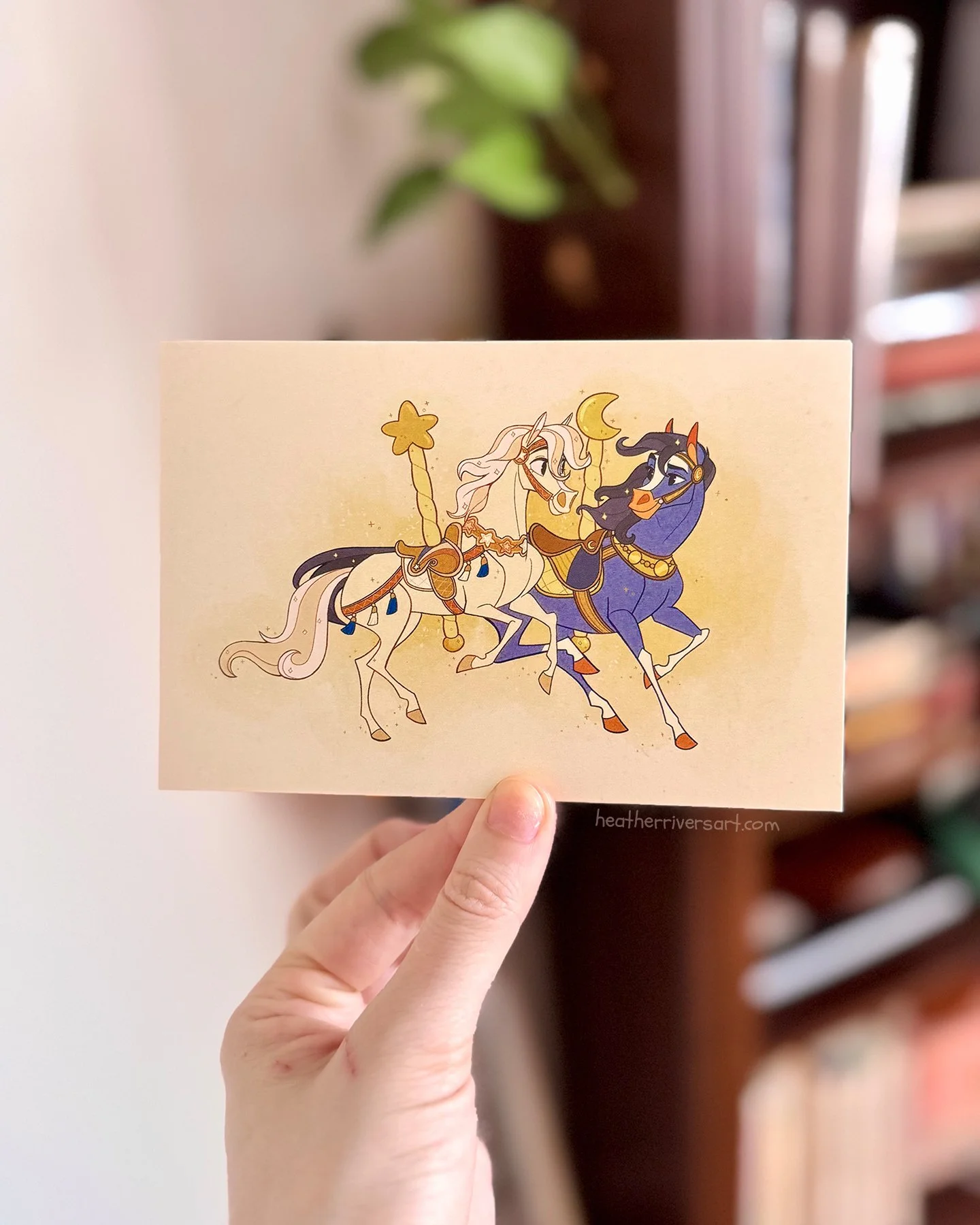Carousel_Postcard_Hand_02.jpg