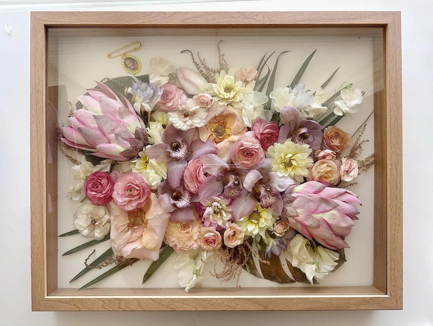 16x20 Natural Oak Framed Shadowbox