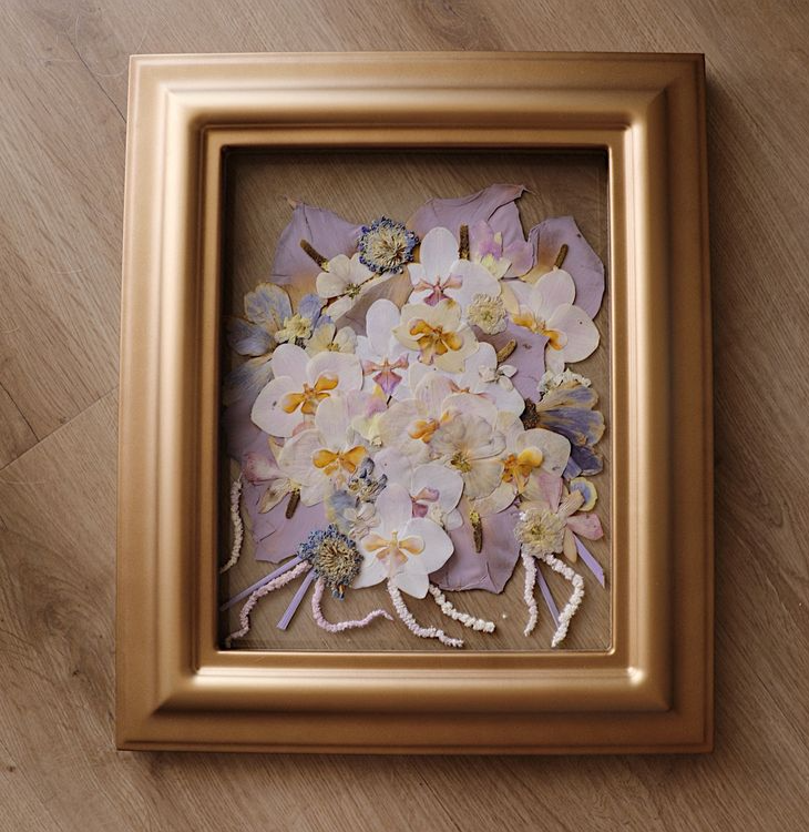 11x14 Harper Gold Frame 