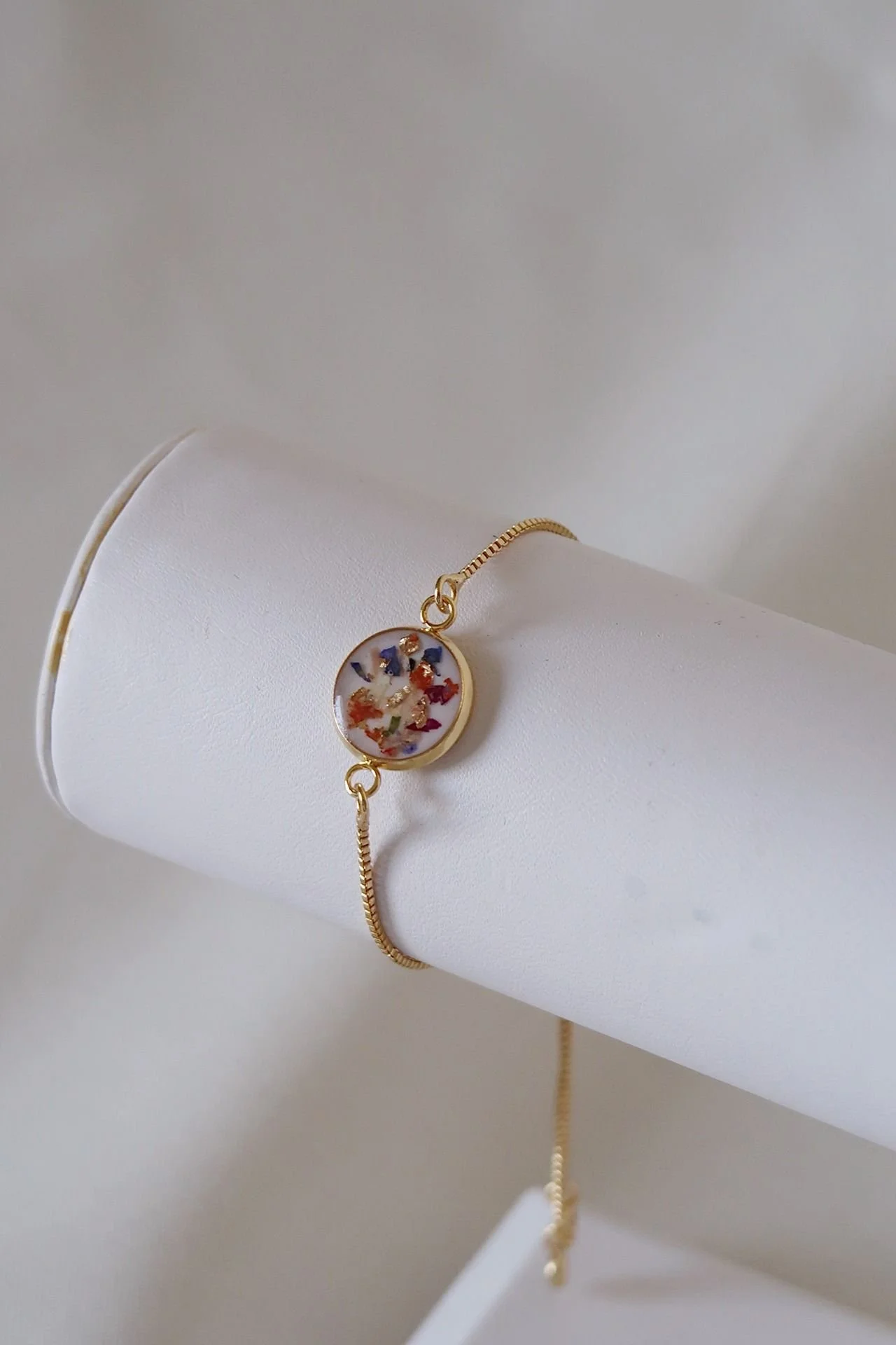 WHITE 22mm 18k Adjustable Gold Plated 9" Bracelet 