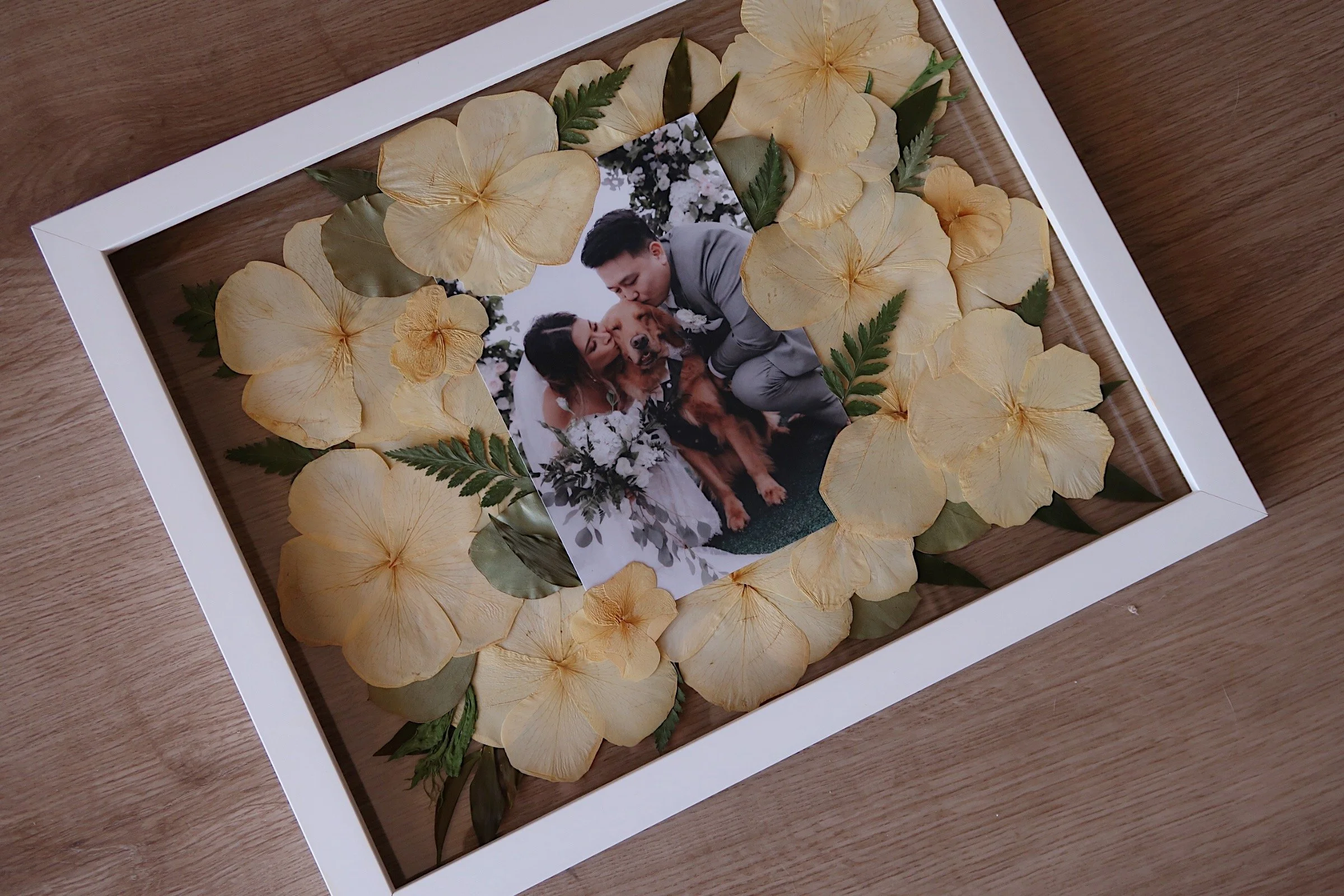 11x14 White Oak Frame - with photo in the middle
