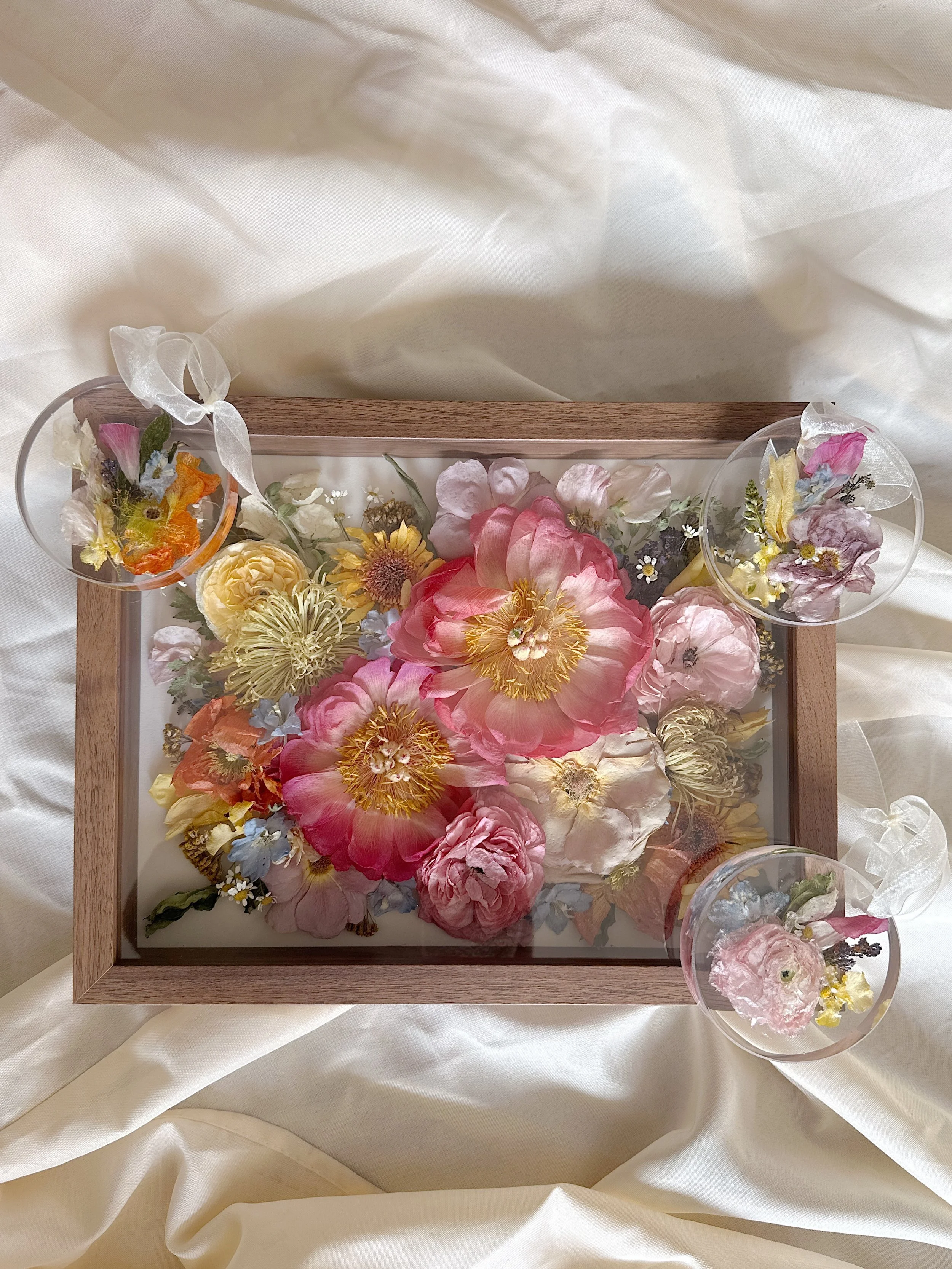 11x14x2 Dark Oak Framed Shadowbox + resin Orenaments