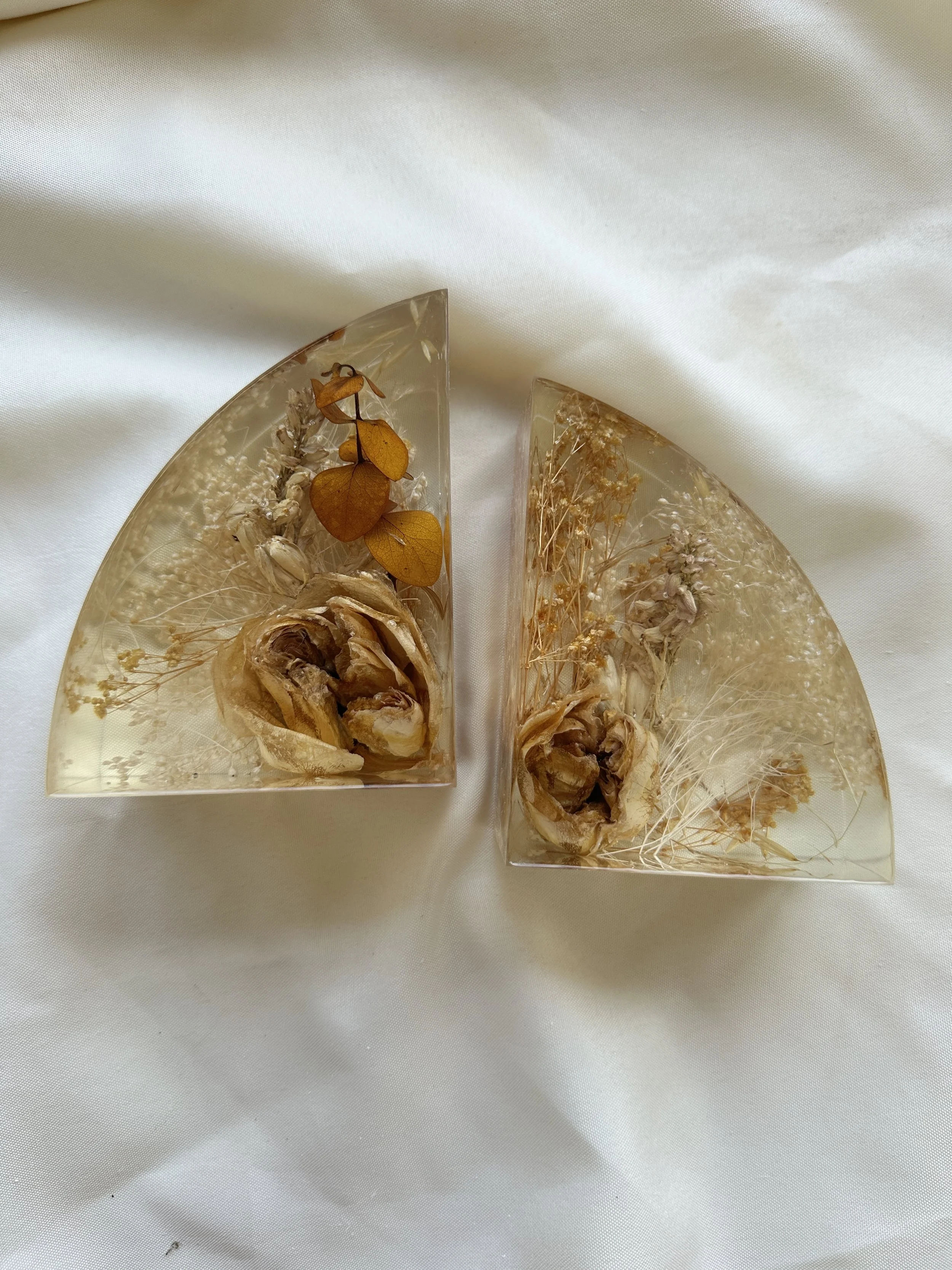 7" Resin Bookends 