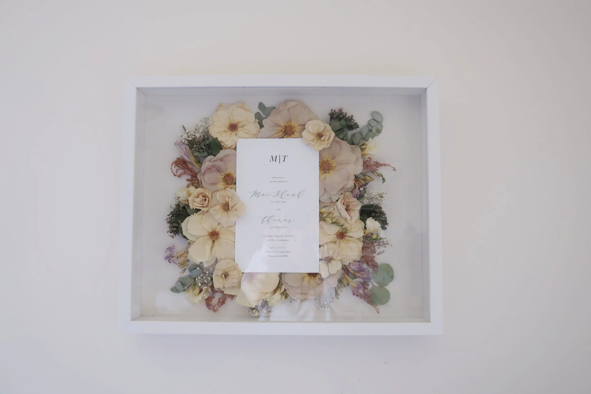 16x20x2 White Framed Shadowbox