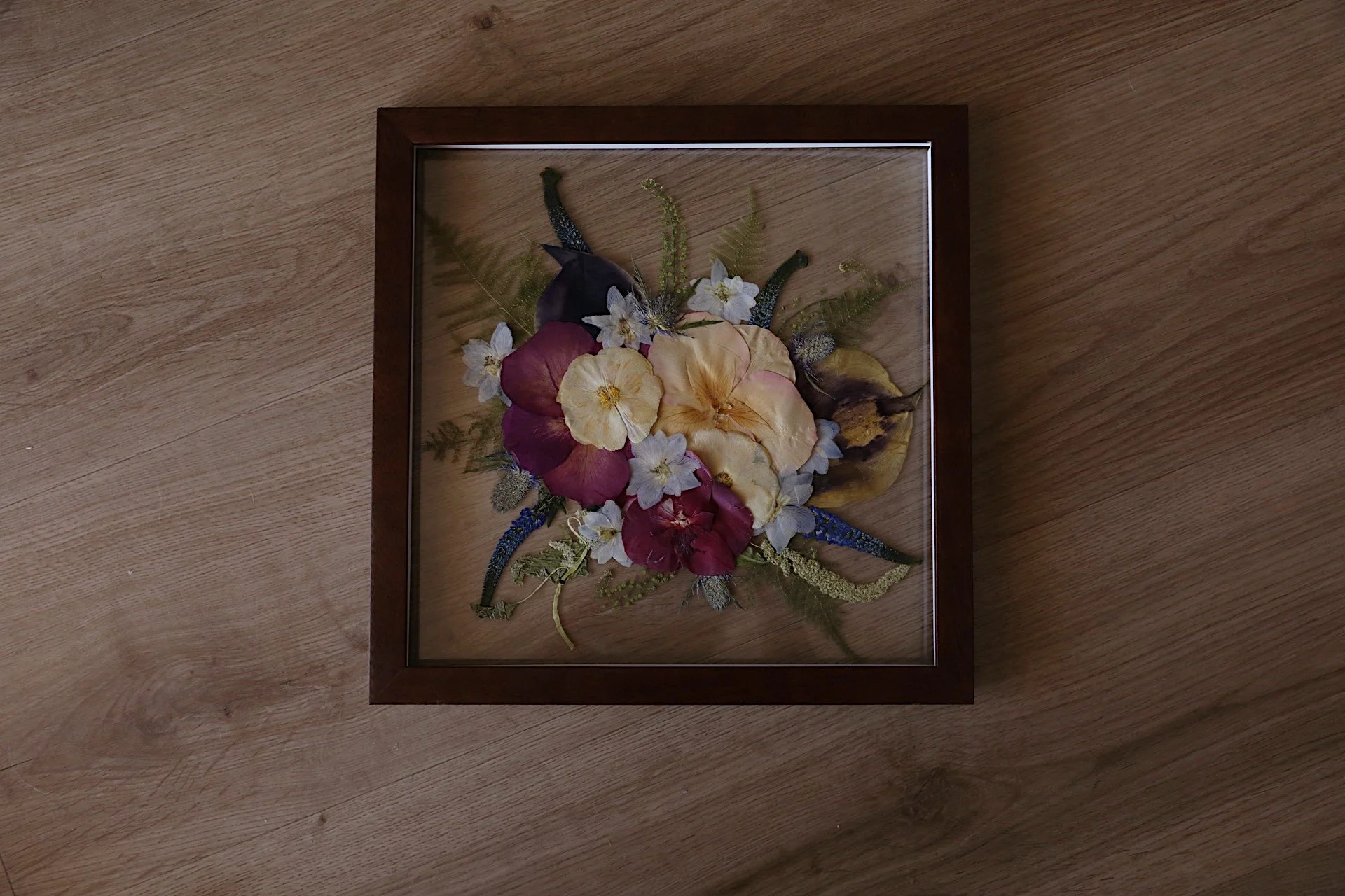 11x11 Everly Frame Maple 