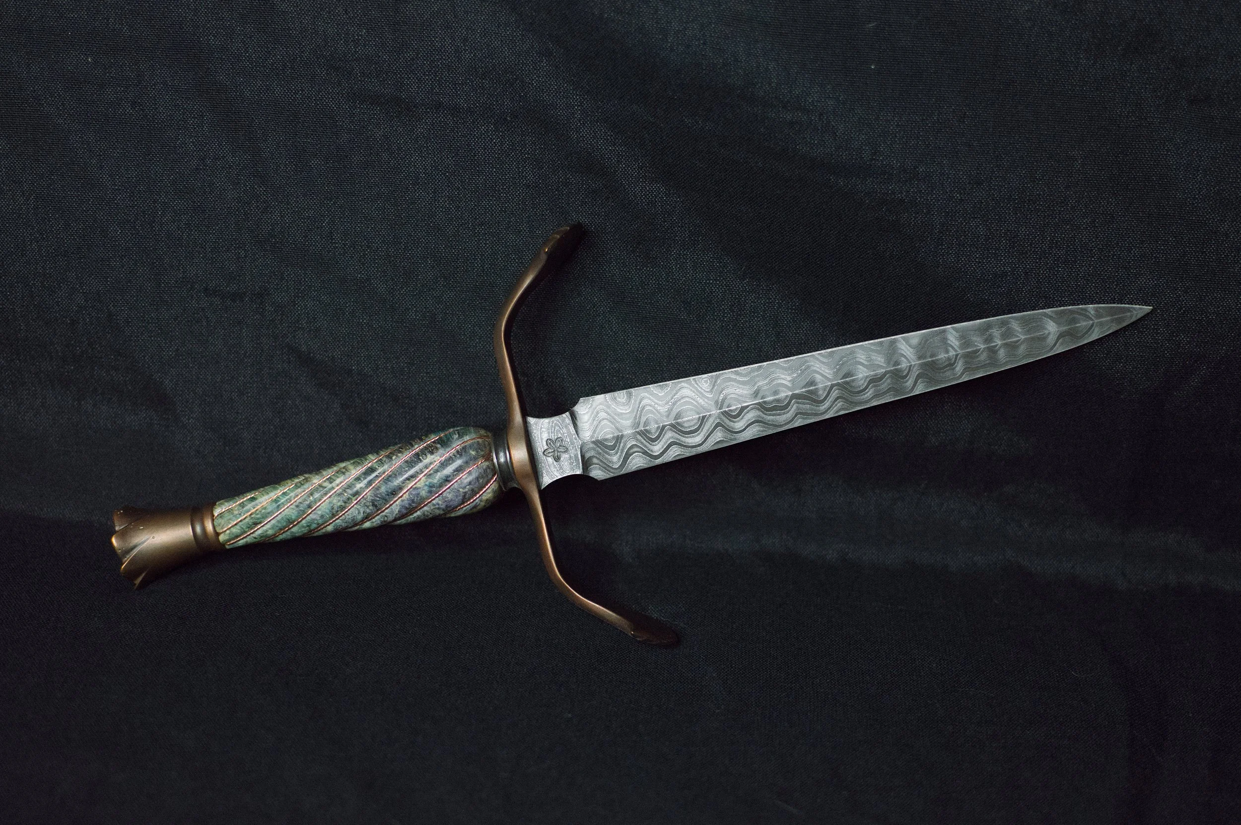 damascus dagger with box elder burl