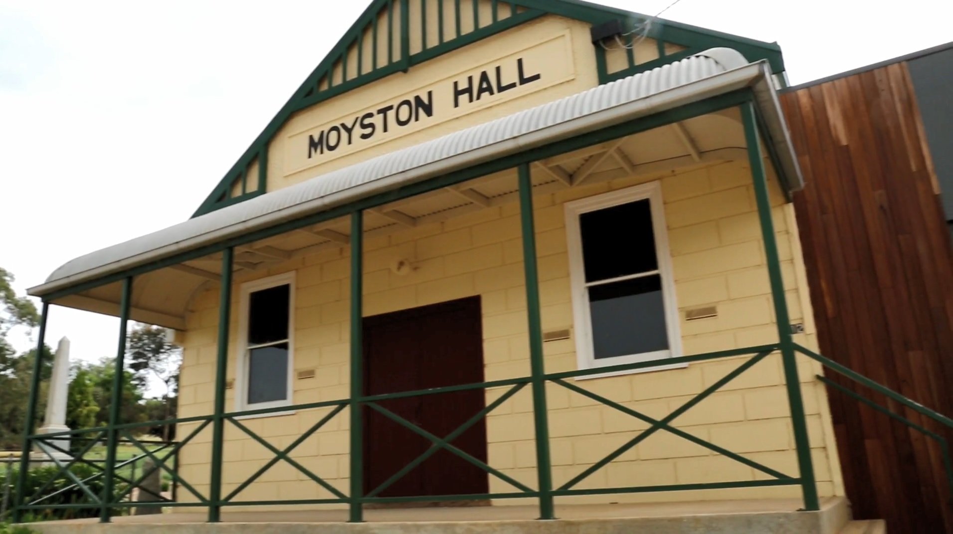 Heritage Moyston Hall
