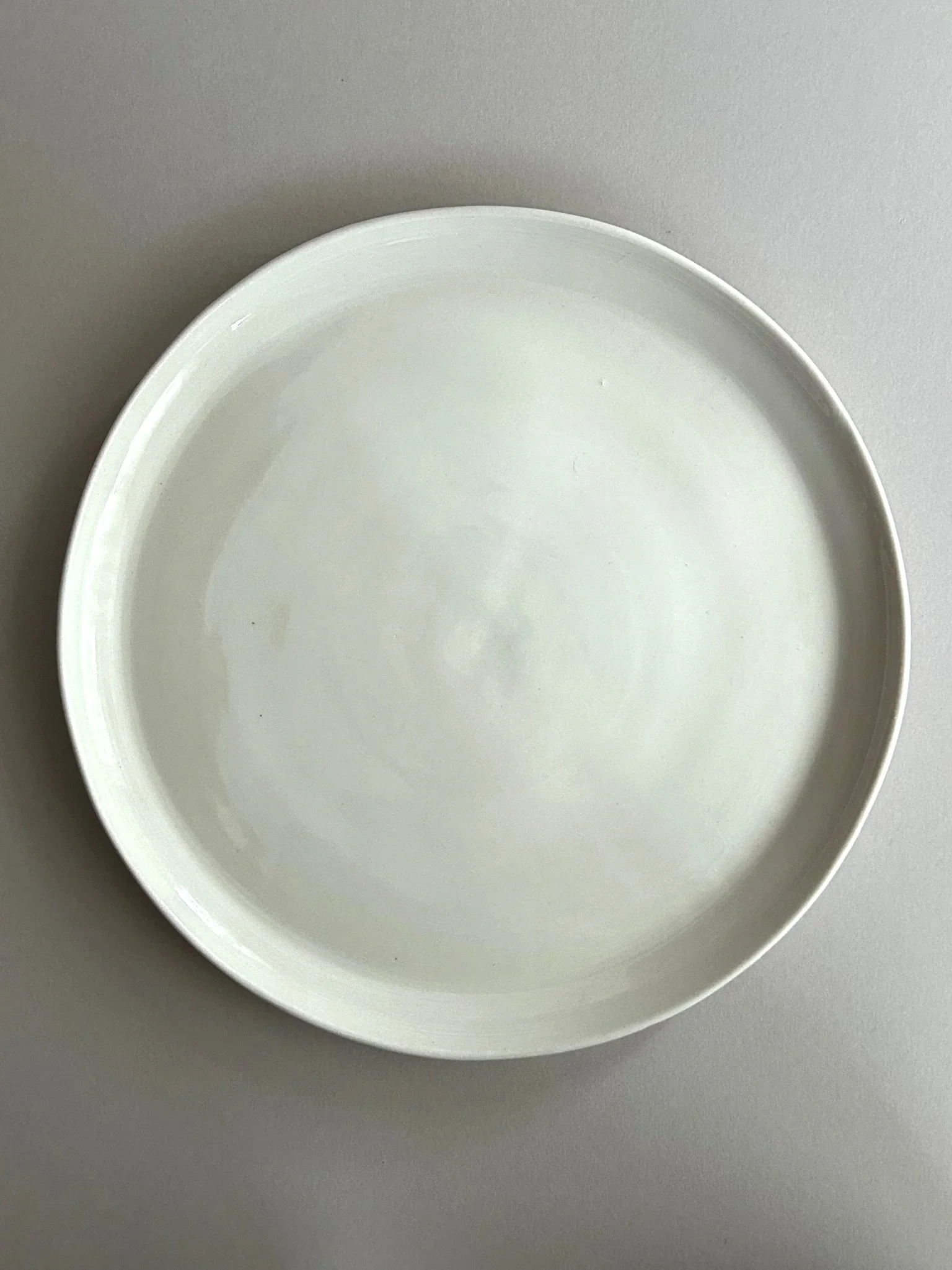 arctic-dinner-set-side-plate.jpg