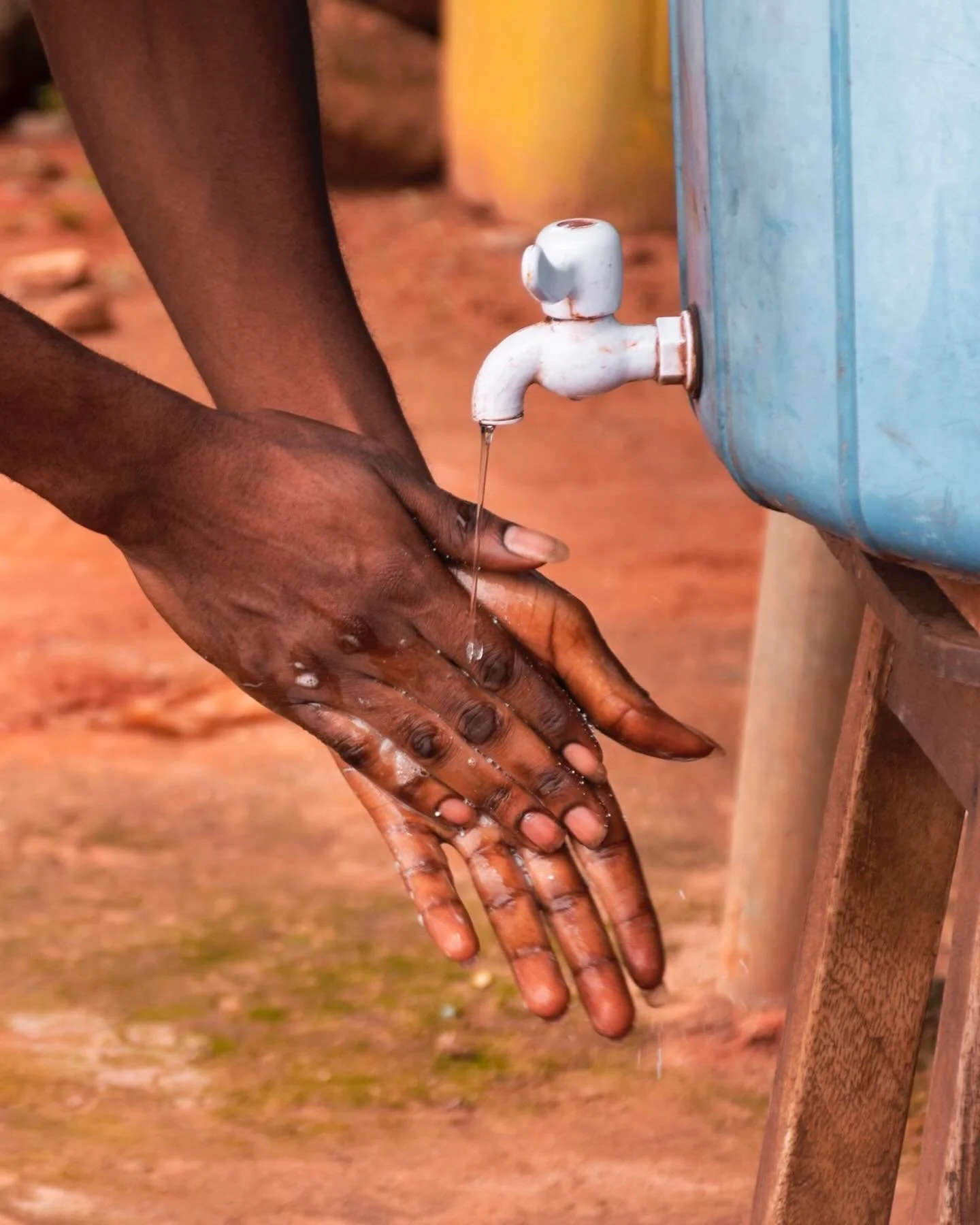 💧 Clean water saves lives.

Unsafe water and poor sanitation contribute to over 485,000 deaths each year from diarrheal disease worldwide.

Something as simple as access to safe water can dramatically improve:
&bull; health
&bull; education
&bull; e