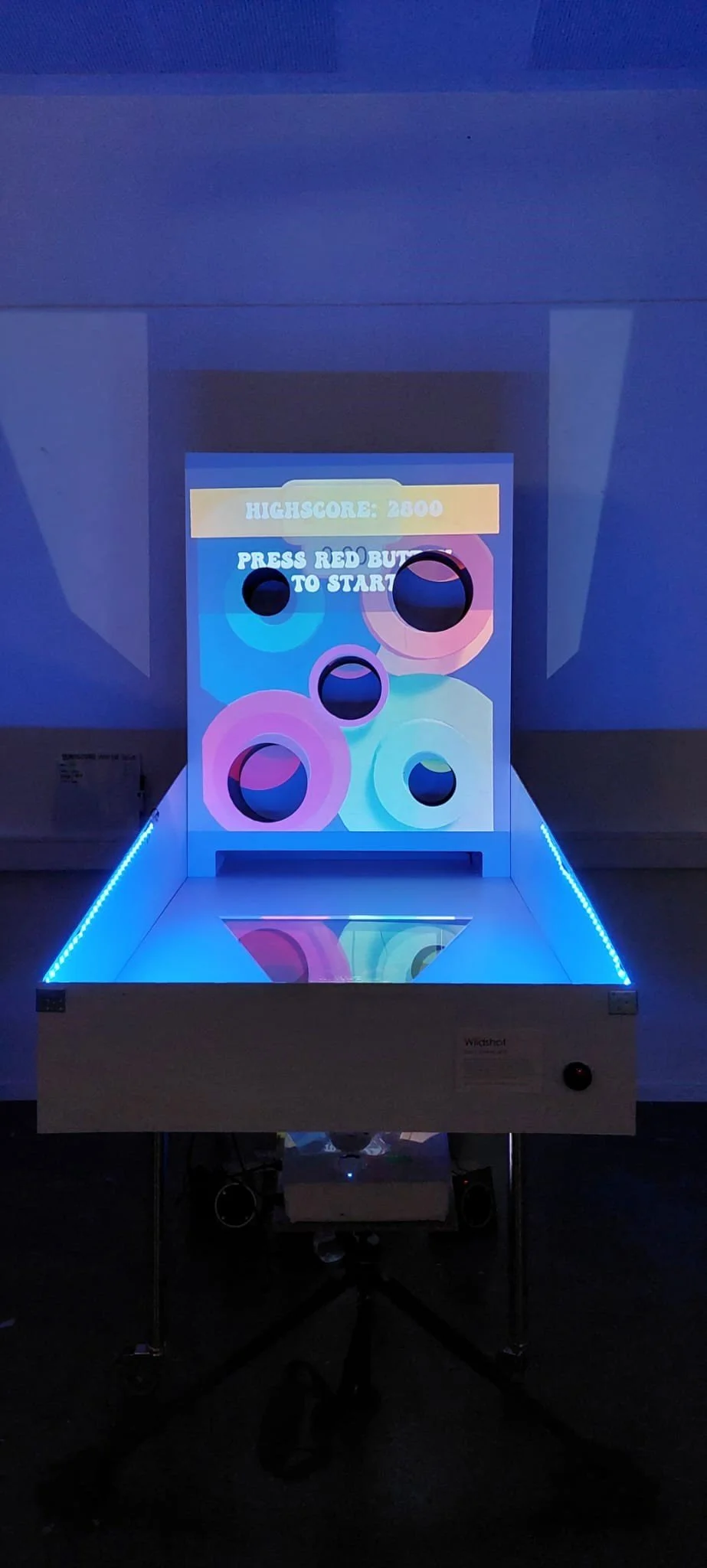 WildShot | A colorful arcade game with interactive projection | Project Mei-Lin Slokkers | A multidisciplinair designer