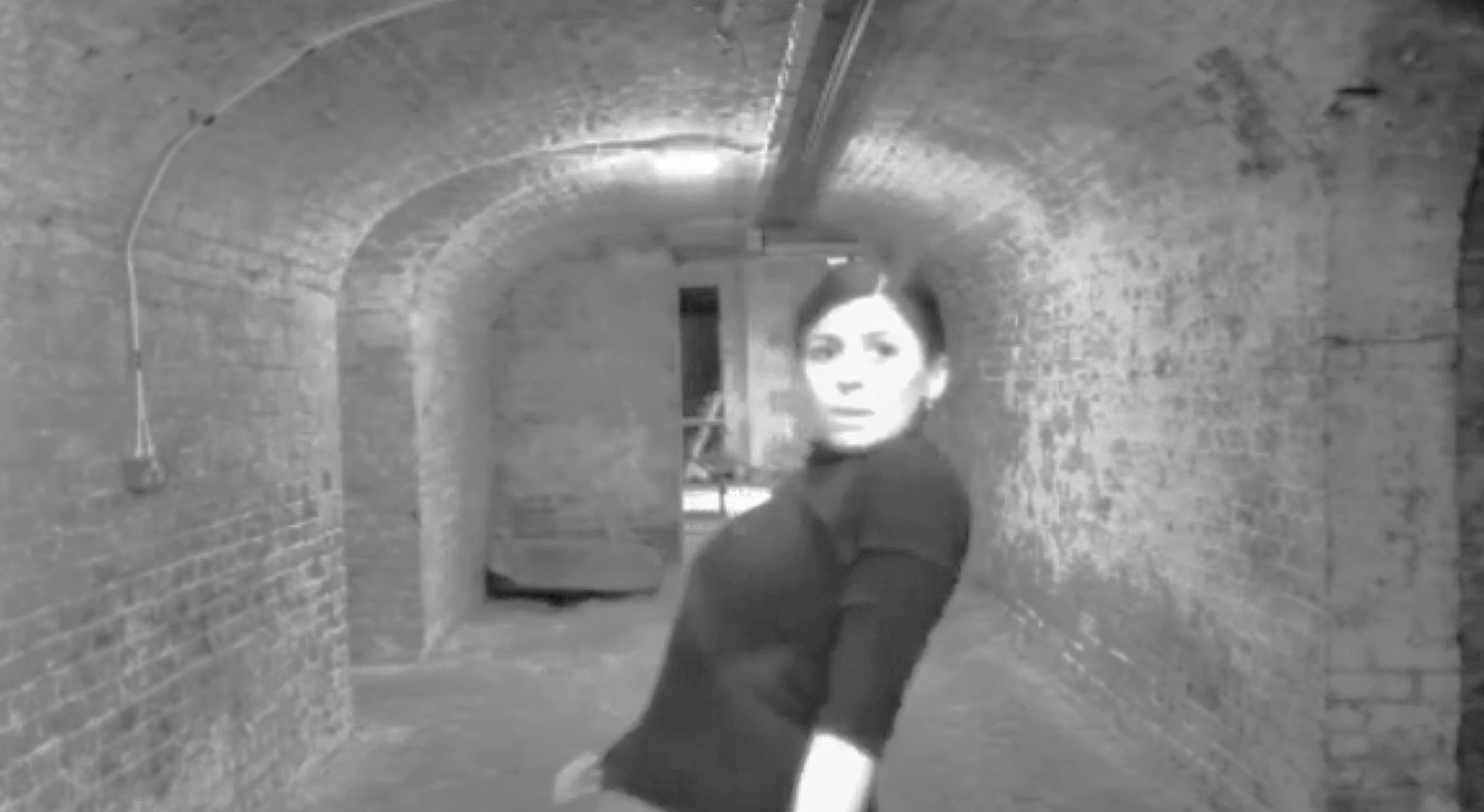 Manon Lescaut, a piece for a dancer & an actor, St-Pancras Gallery, London, 2015
