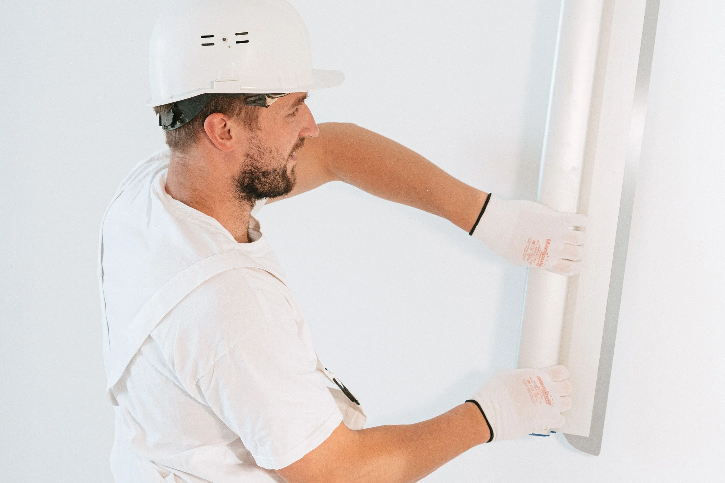 How to Hang Drywall
