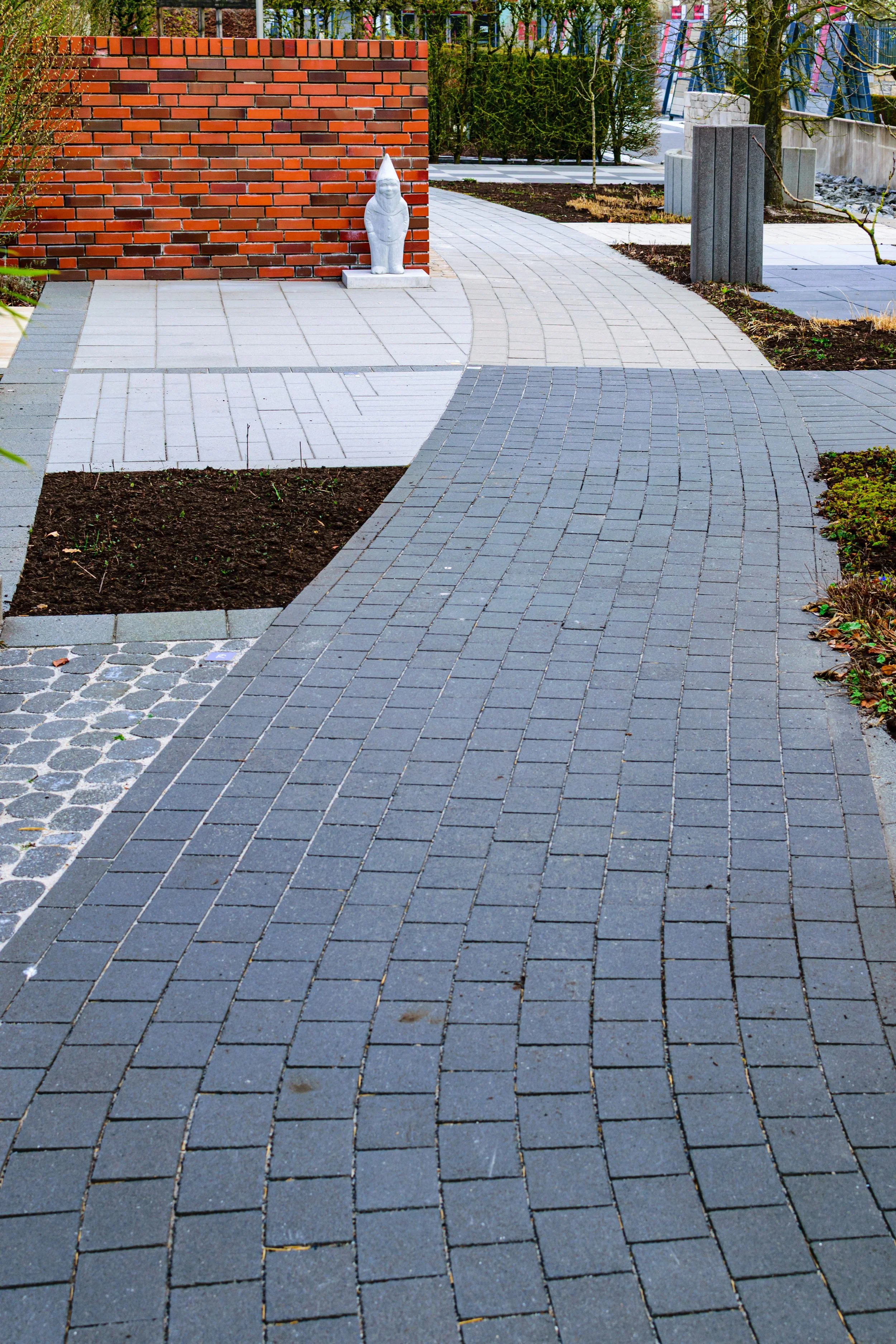 How to Install a Paver Walkway