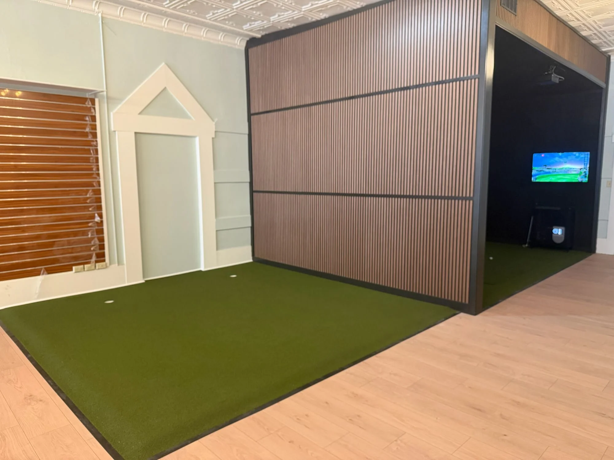 golf-simulator-custom-options-simtec-golf-9.jpeg
