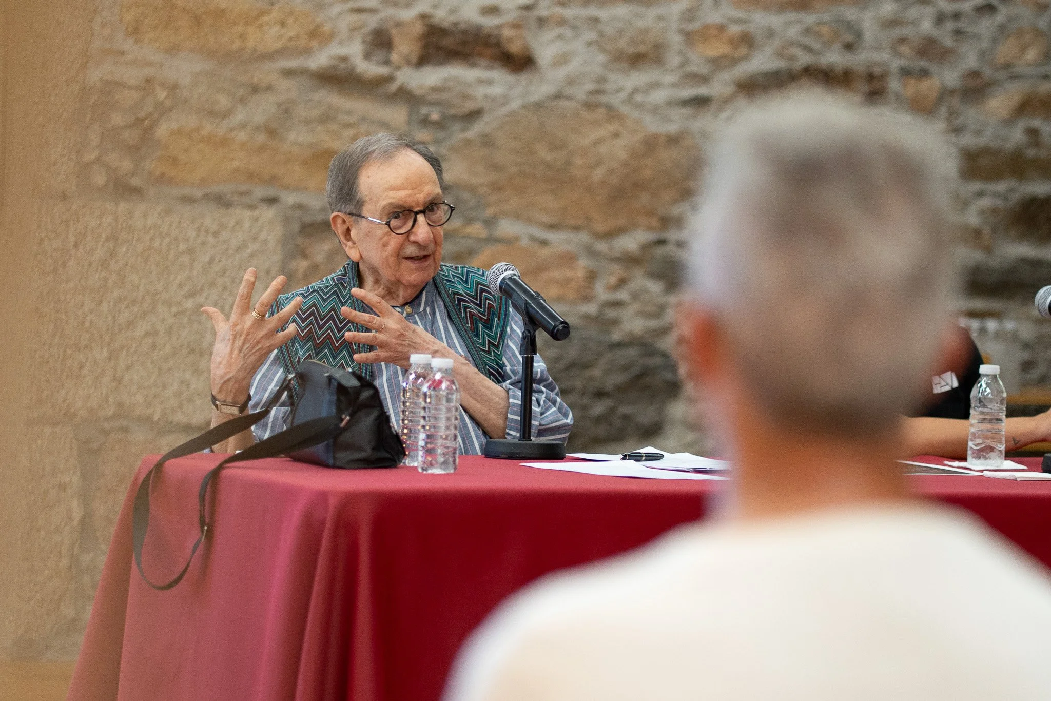 Coloquio Roger Salas_3.jpg